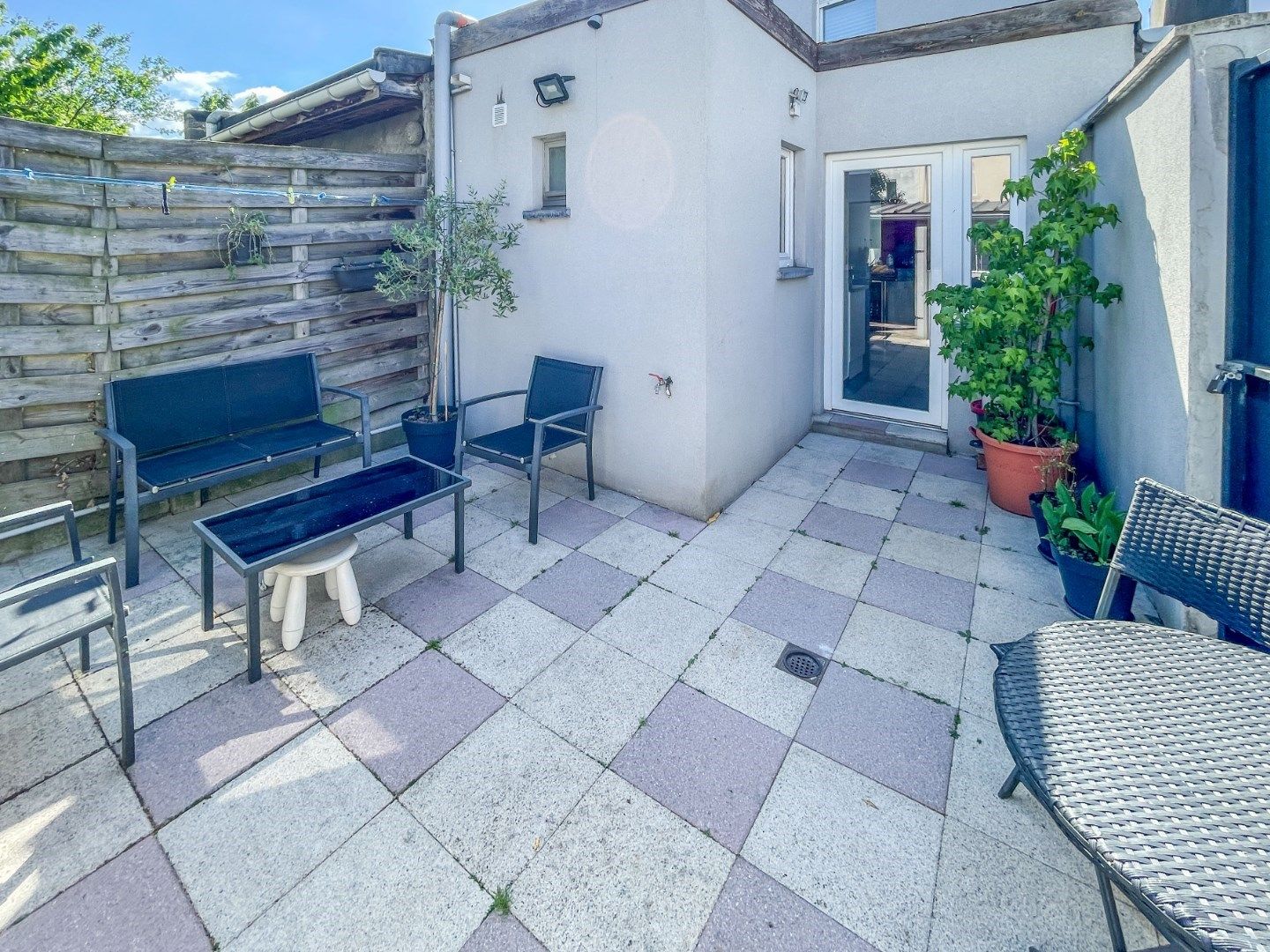 GERENOVEERDE WONING MET 4 SLAAPKAMERS ! foto 15