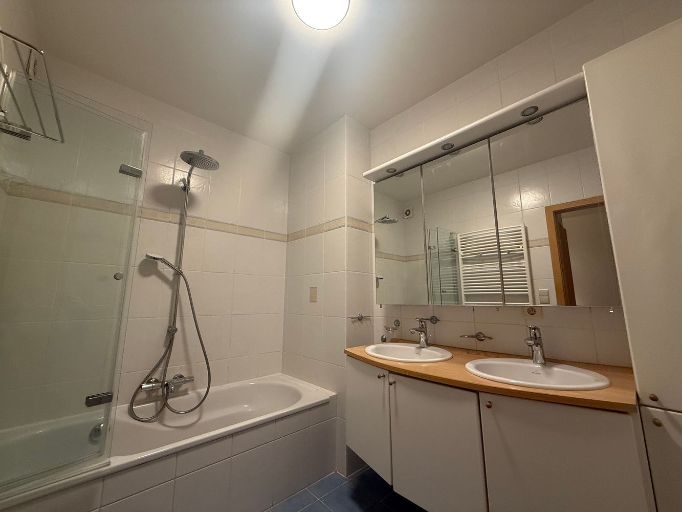 Gezellig appartement op de tweede verdieping foto 11