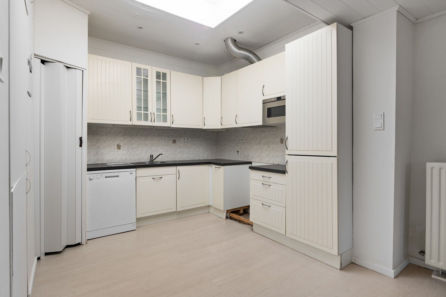 Leuke starterswoning met 2 slaapkamers te Lier foto 8