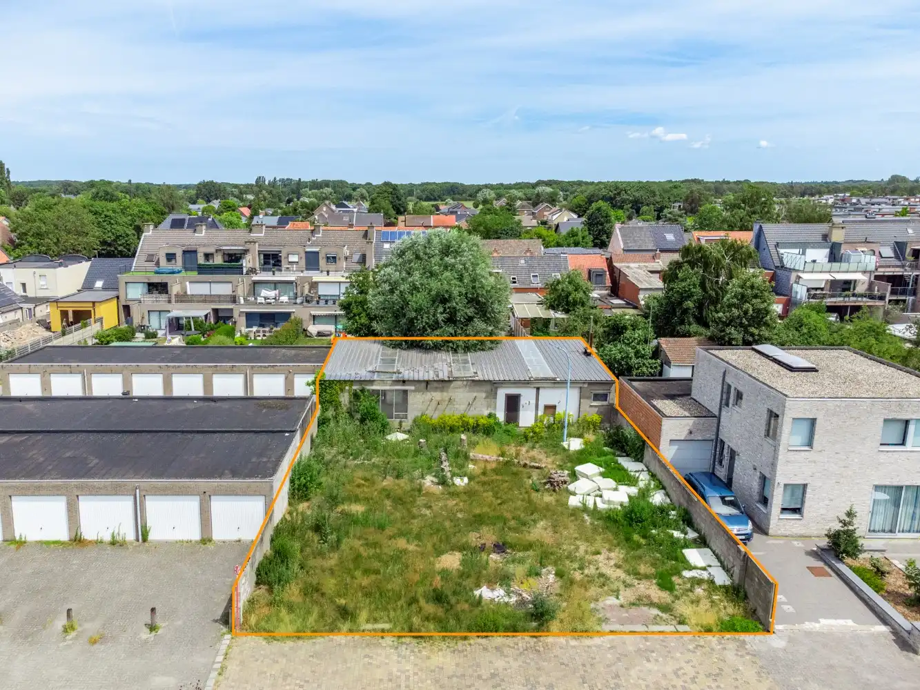 Rustig gelegen bouwgrond van +-340m² voor HOB in Stabroek foto 3