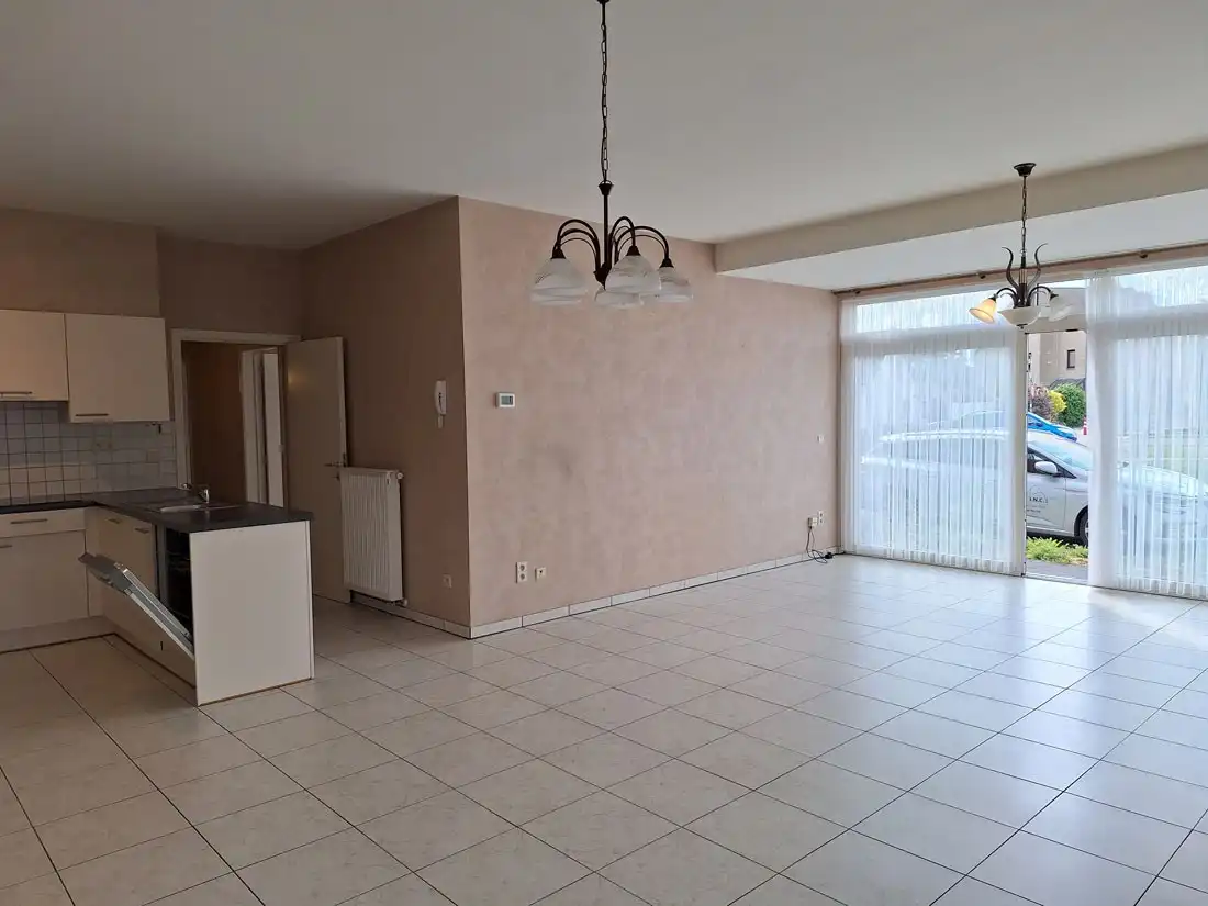 Perfect gelegen gelijkvloers appartement in het Centrum van Neerpelt foto 5