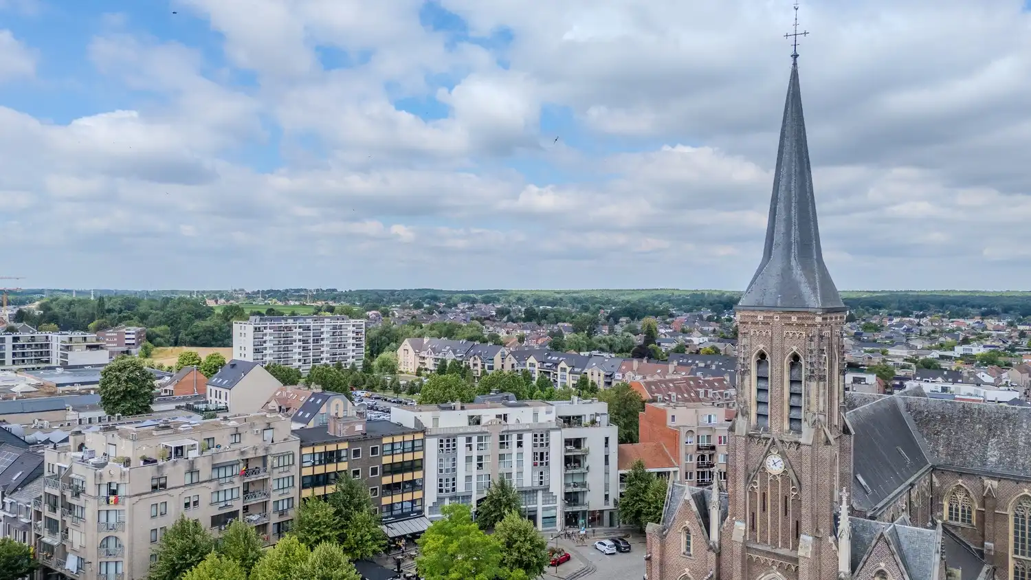 Ruim penthouse in centrum Lanaken met 3 slaapkamers en panoramisch uitzicht foto 31