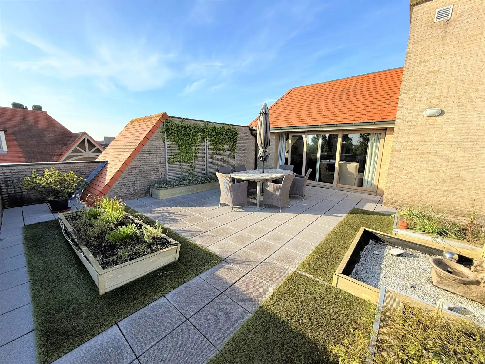 Dakappartement met 3 slaapkamers en enorm terras foto 4