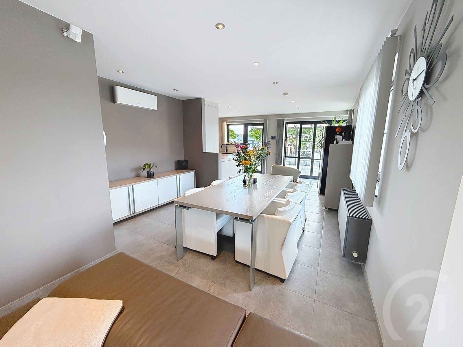 Instapklare villa met prachtig zicht en luxe-afwerking! foto 15