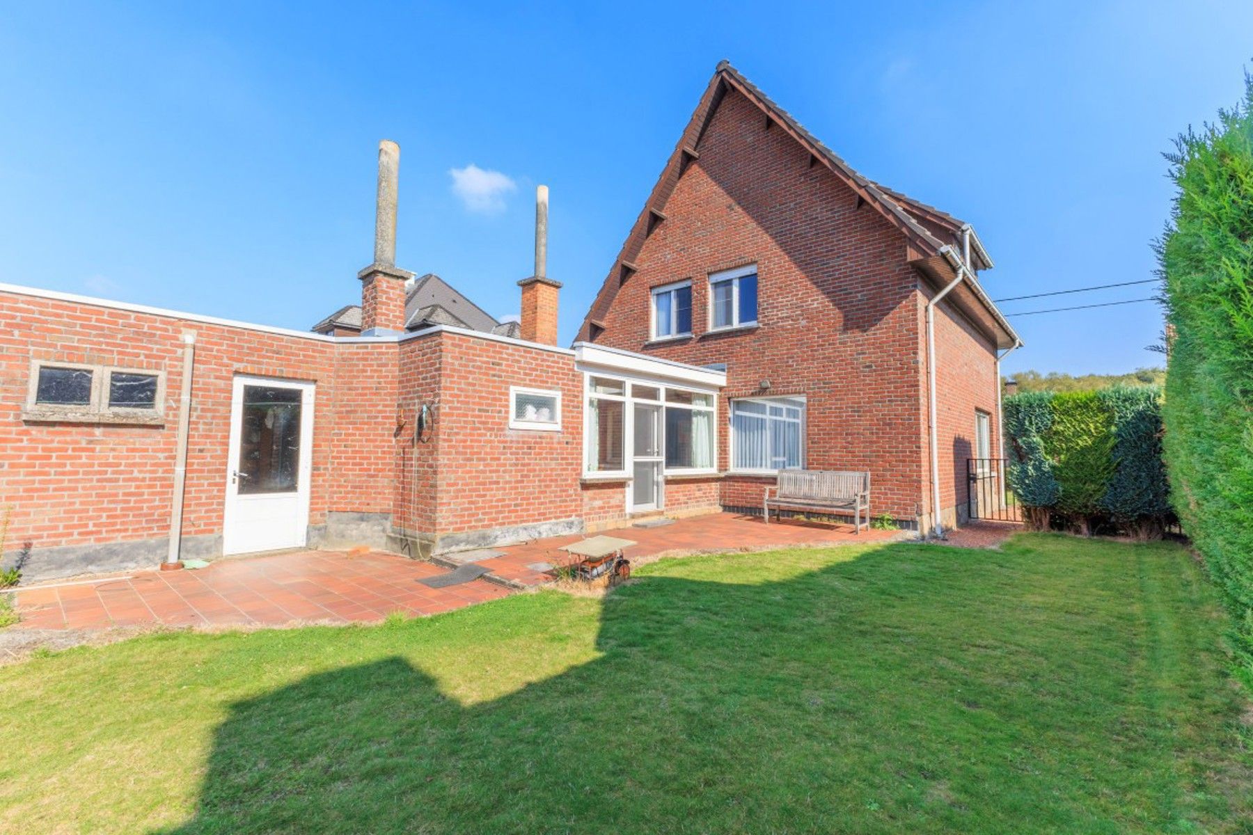 Vrijstaande woning met grote tuin foto 22