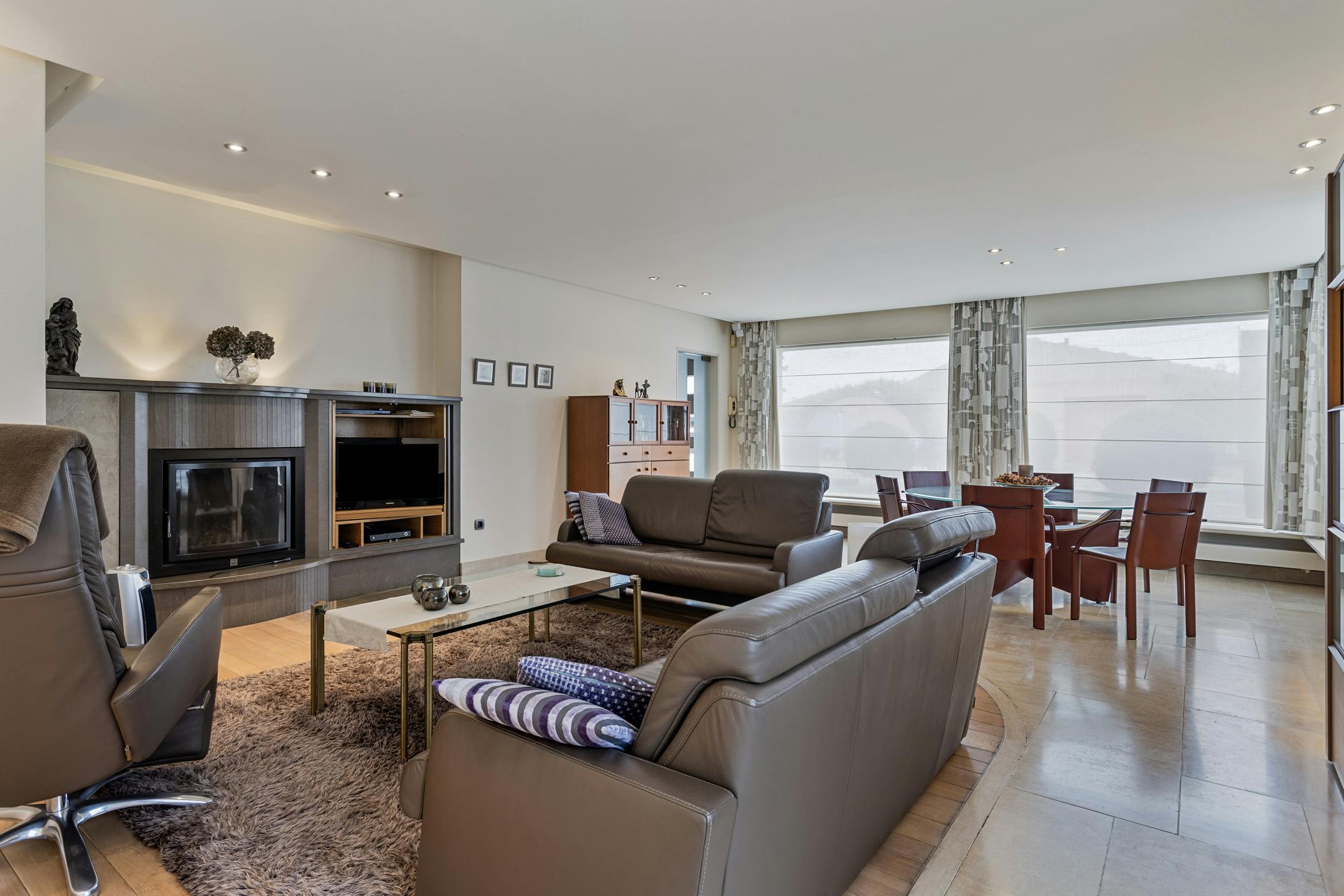 Uitzonderlijke eigendom: woonst met loods op toplocatie foto 5