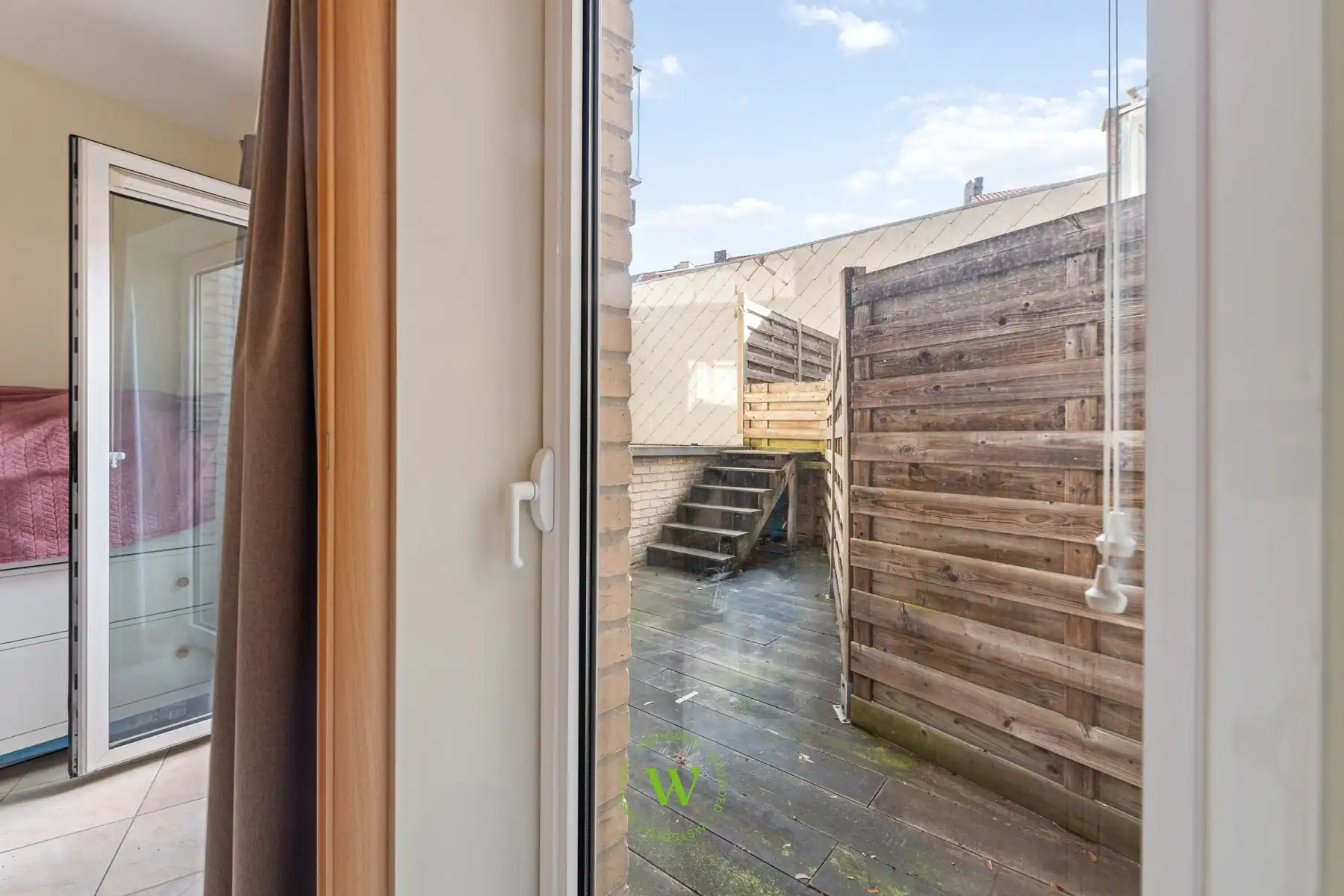 Lichtrijk 2-slaapkamerappartement met zicht op de vesten. foto 12