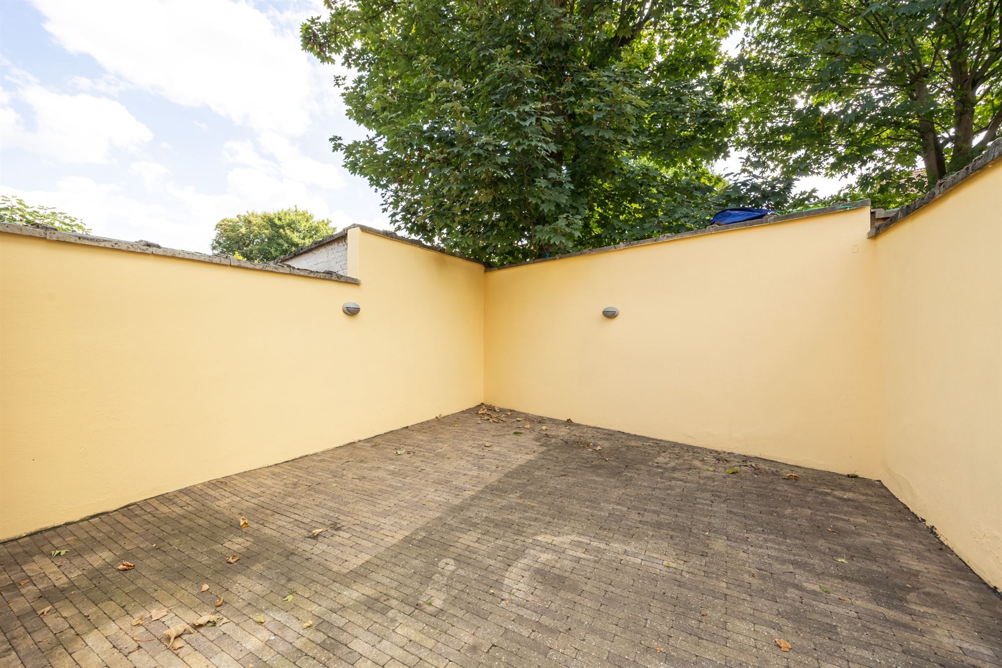 Ruime gezinswoning met vier slaapkamers en tuin foto 21