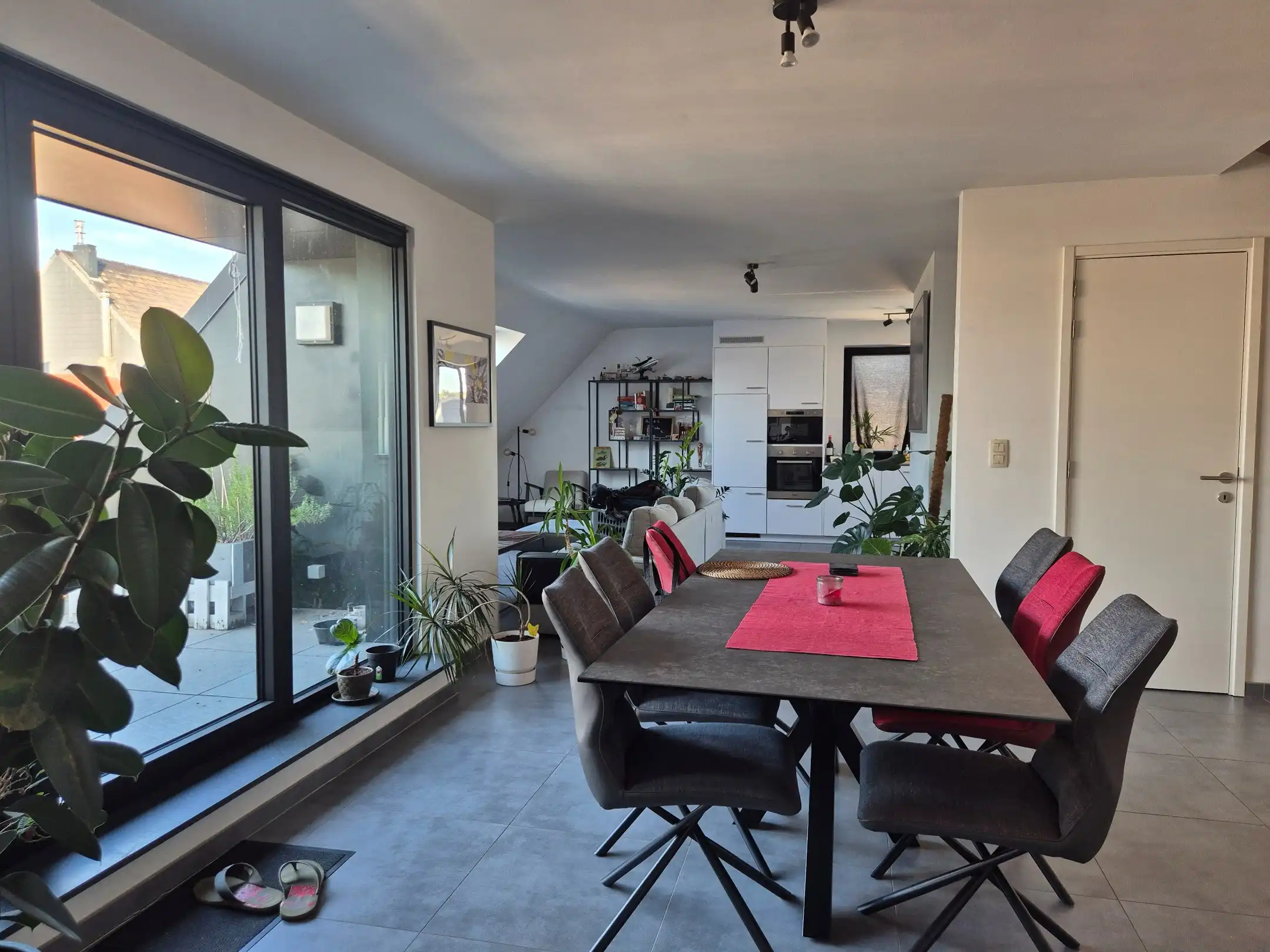Duplex appartement met 3 slaapkamers foto 4