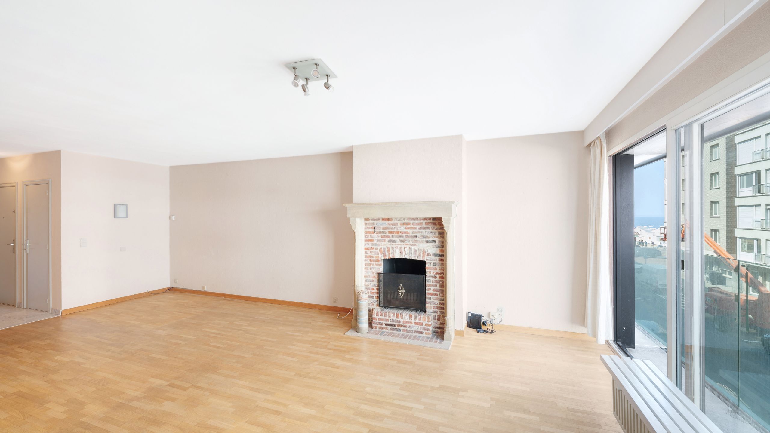 Ruim appartement met zijdelings zeezicht nabij Rubensplein   foto 10