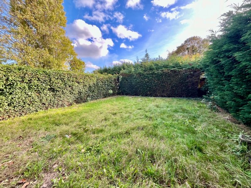 GELIJKVLOERSAPPARTEMENT MET TWEE SLAAPKAMERS EN GARAGE foto 11
