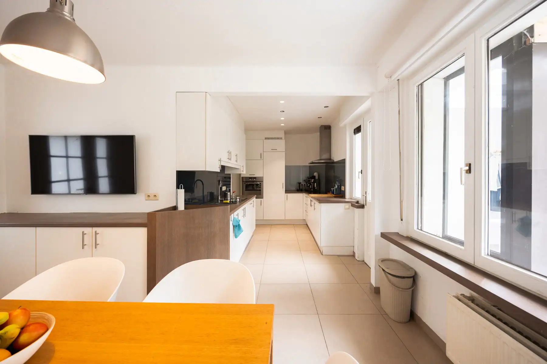 Ruime woning met praktijkruimte op toplocatie foto 7