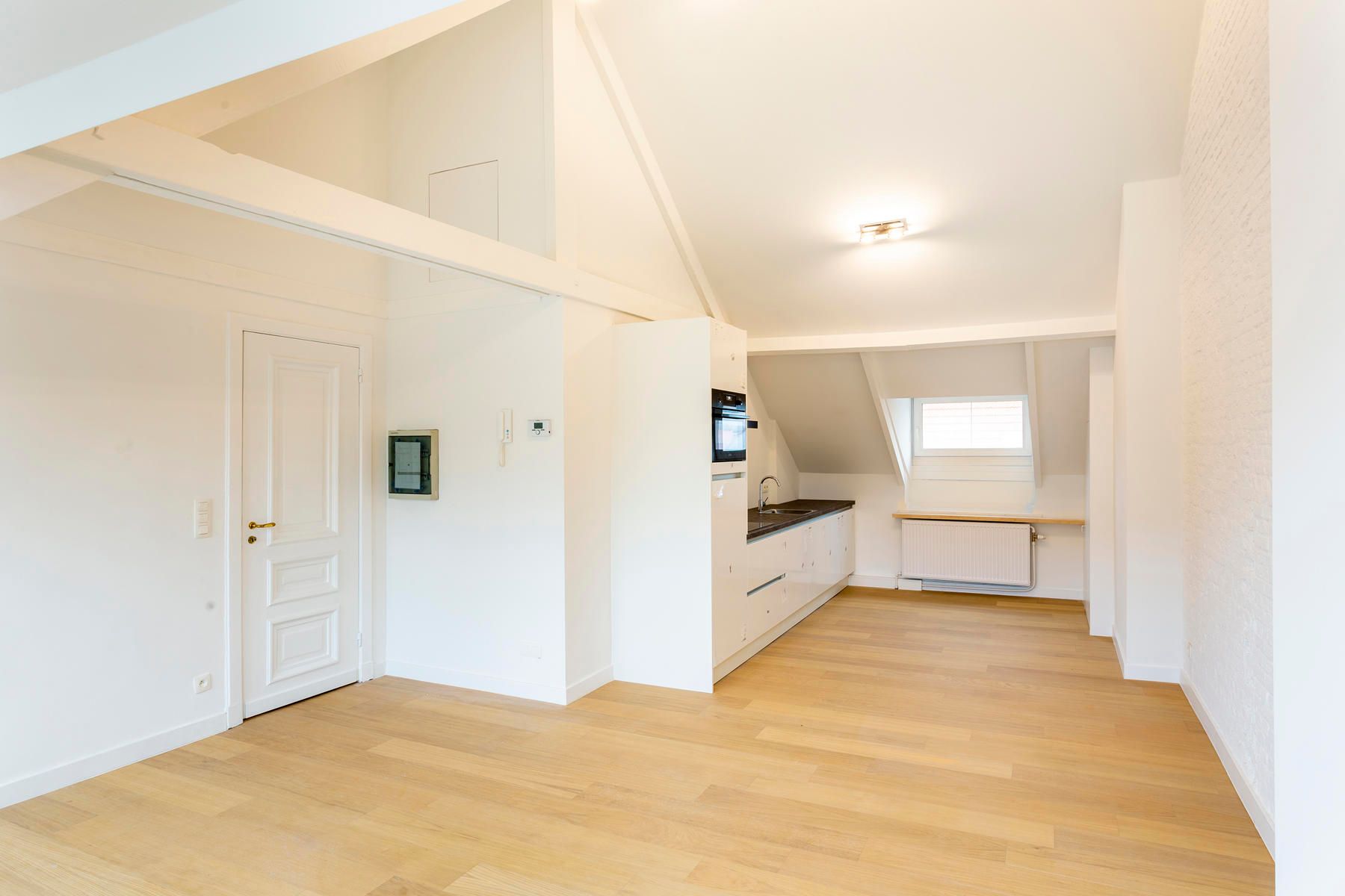 Centraal gelegen 1slpk appartement, Schuttershofstraat foto 3