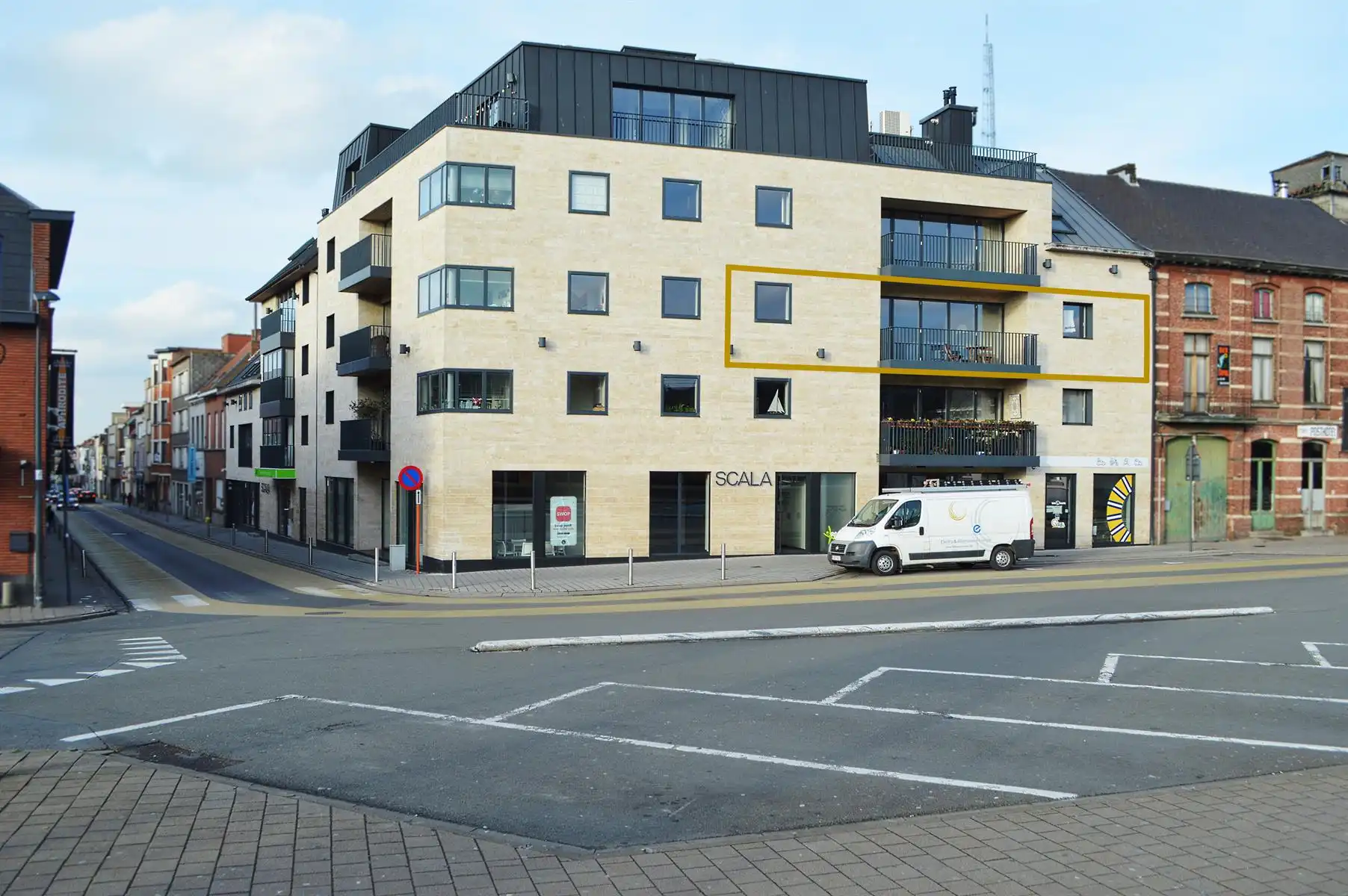 Hoogwaardig afgewerkt appartement op centrale ligging foto {{pictureIndex}}