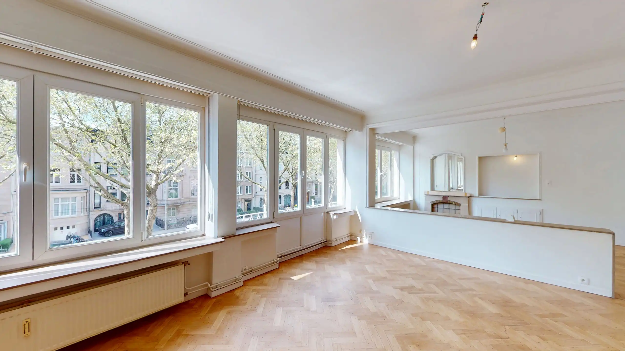 ANTWERPEN-CENTRUM - Ruim appartement  foto 2