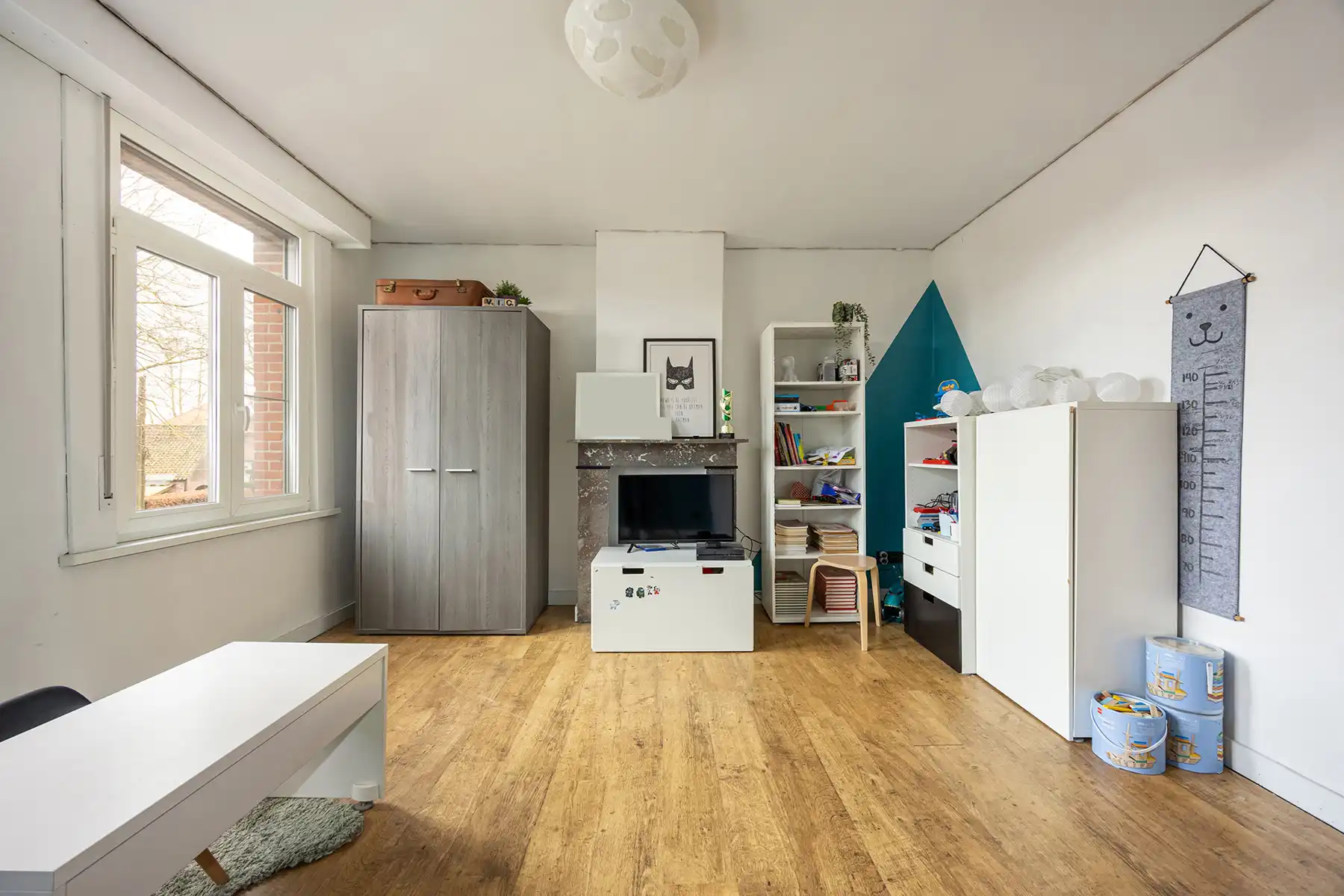 Ruime gezinswoning met tuin en 4 slaapkamers. foto 10