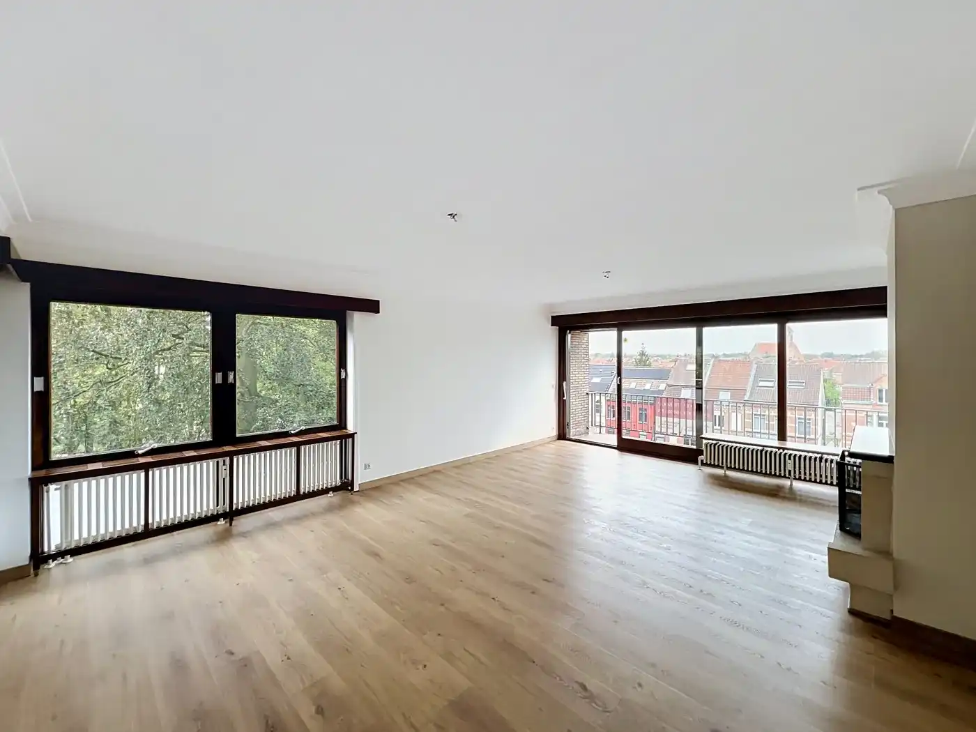 Instapklaar appartement met 3 slaapkamers en 3 terrassen foto 4