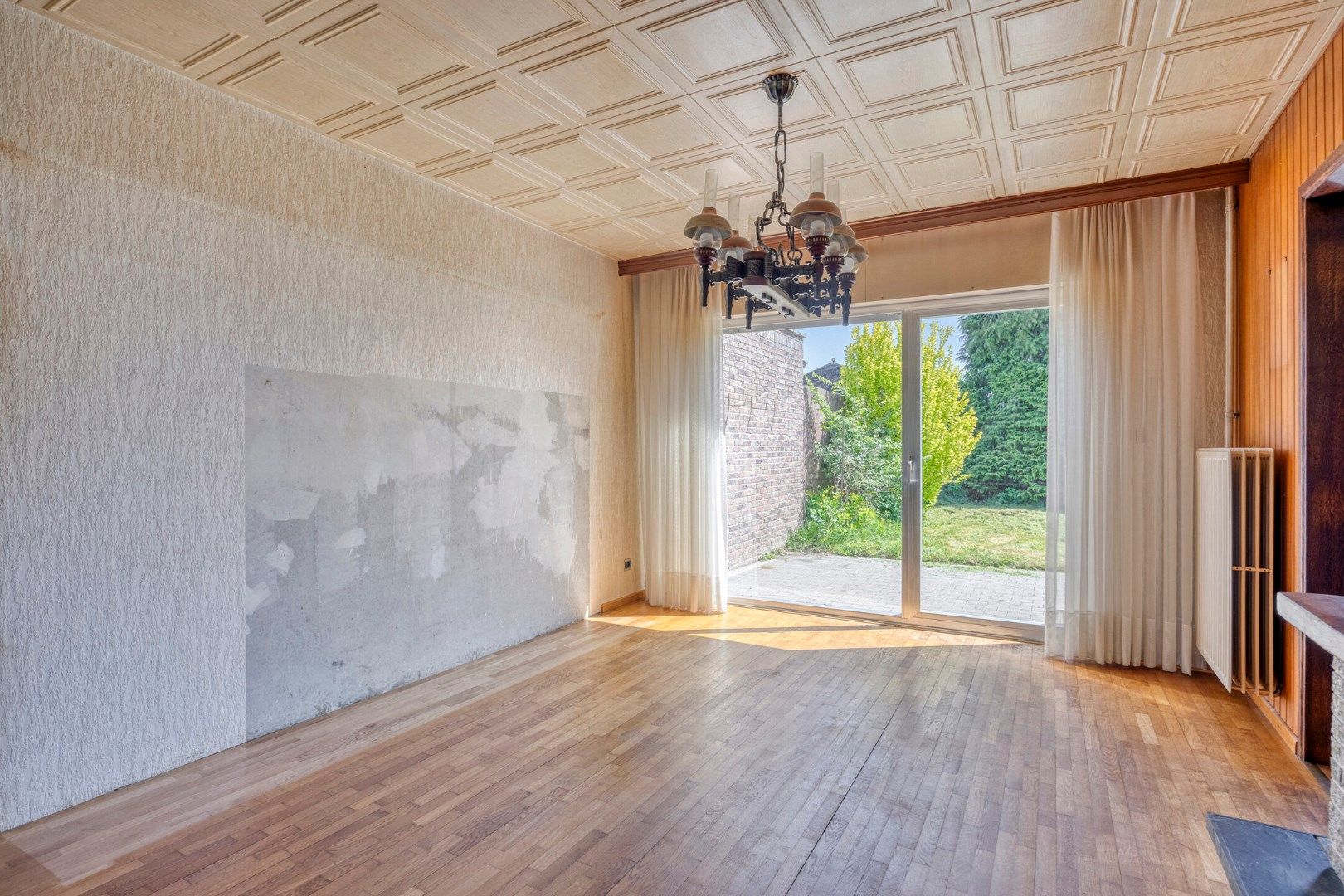GEZINSWONING MET 4 SLAAPKAMERS EN INPANDING GARAGE TE LANAKEN ! foto 10
