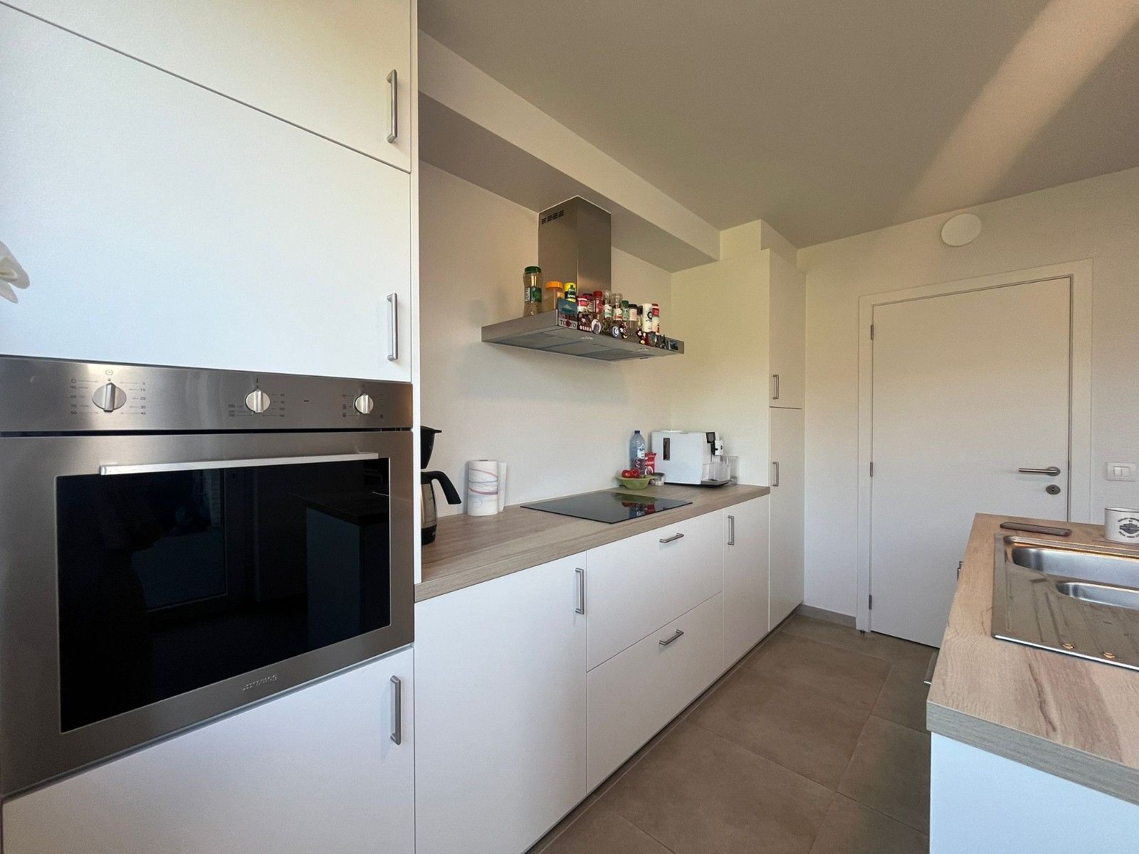 🏠 TE HUUR – Moderne nieuwbouwwoning (2023) in hartje Waregem foto 8