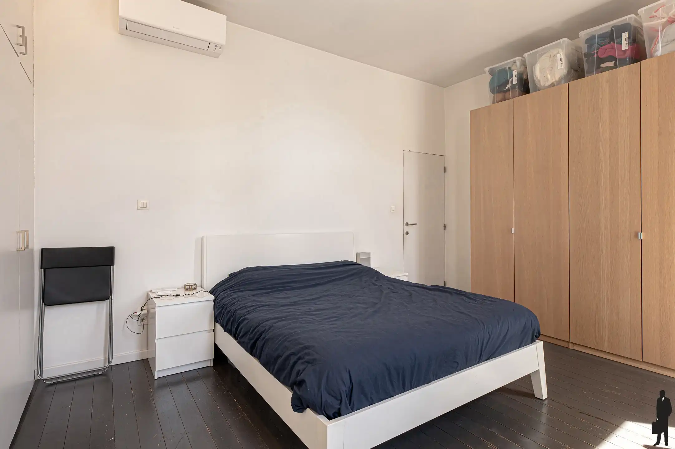 Ruime bel-étagewoning met 3 staanplaatsen en terras foto 14