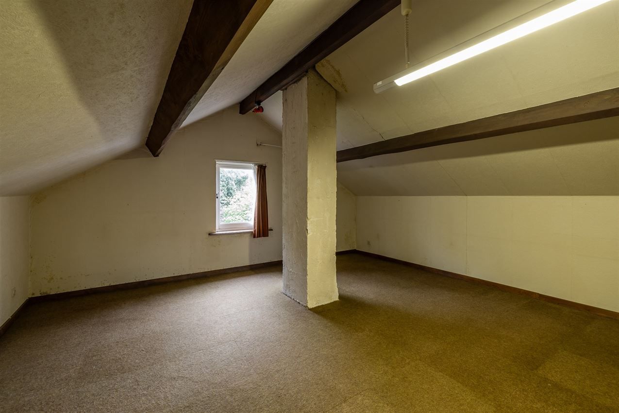 Te renoveren woning met 4 slk. in het hart van Averbode foto 26