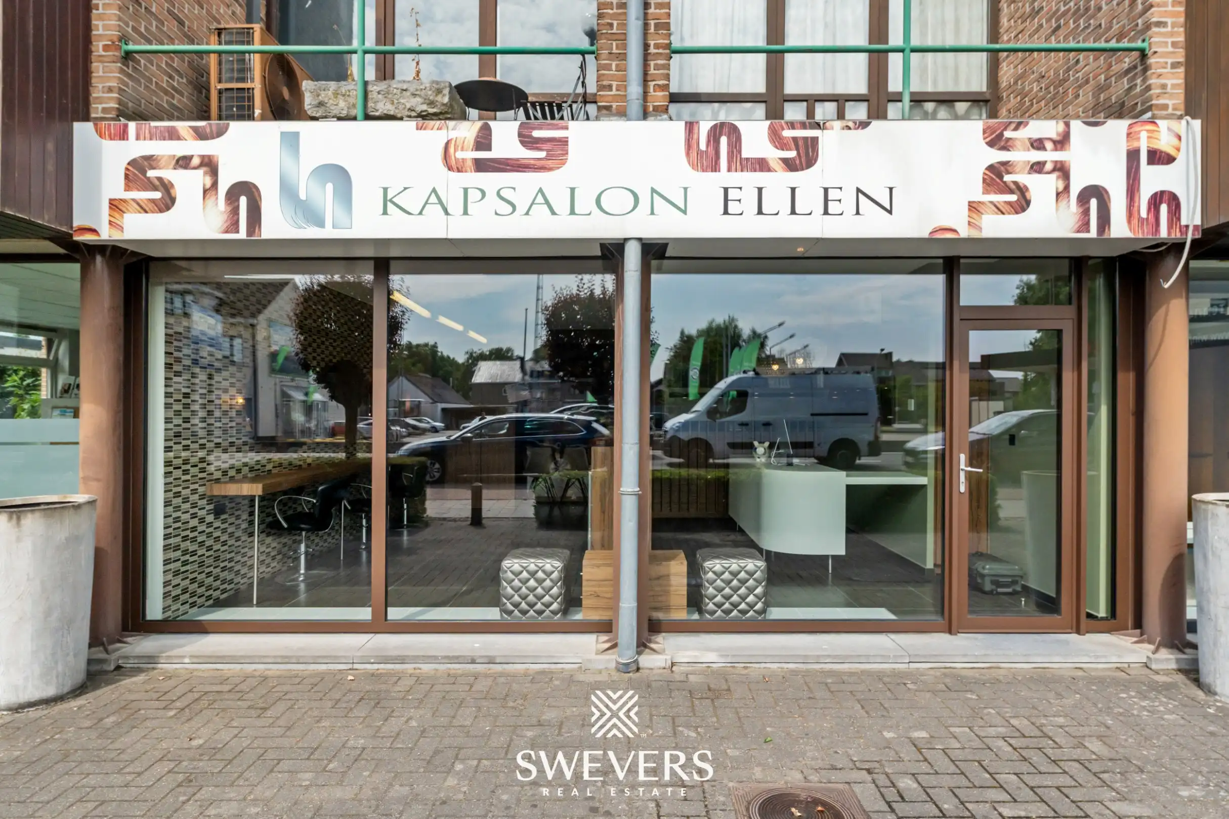 Instapklare winkelruimte met uitstekende visibiliteit op toplocatie in Hasselt foto 22