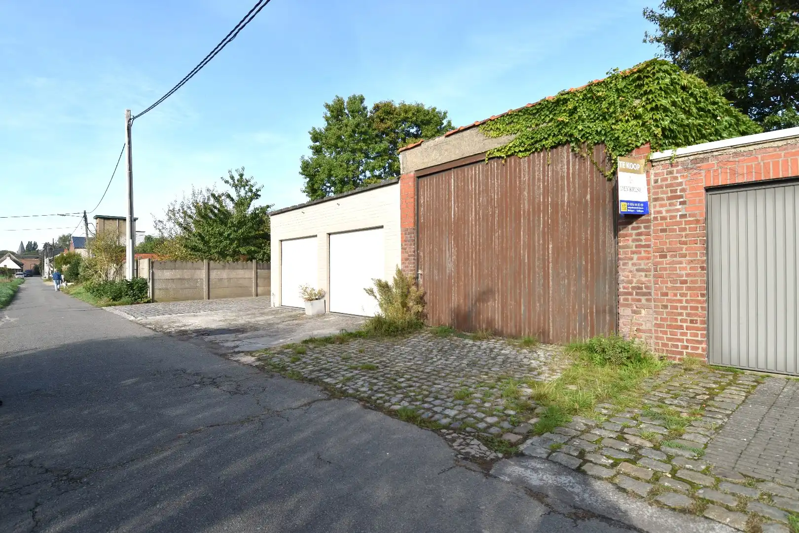 Te renoveren woning met uitweg en ruime opslagplaats (66 m²) te koop in Bissegem foto 9