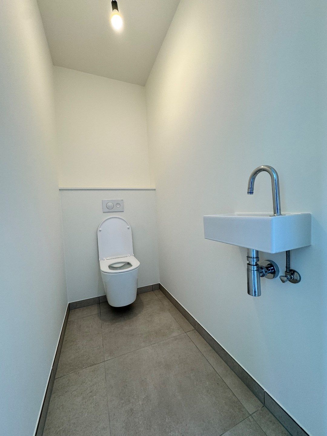 Nieuwbouwappartement met autostandplaats te Izegem  foto 16