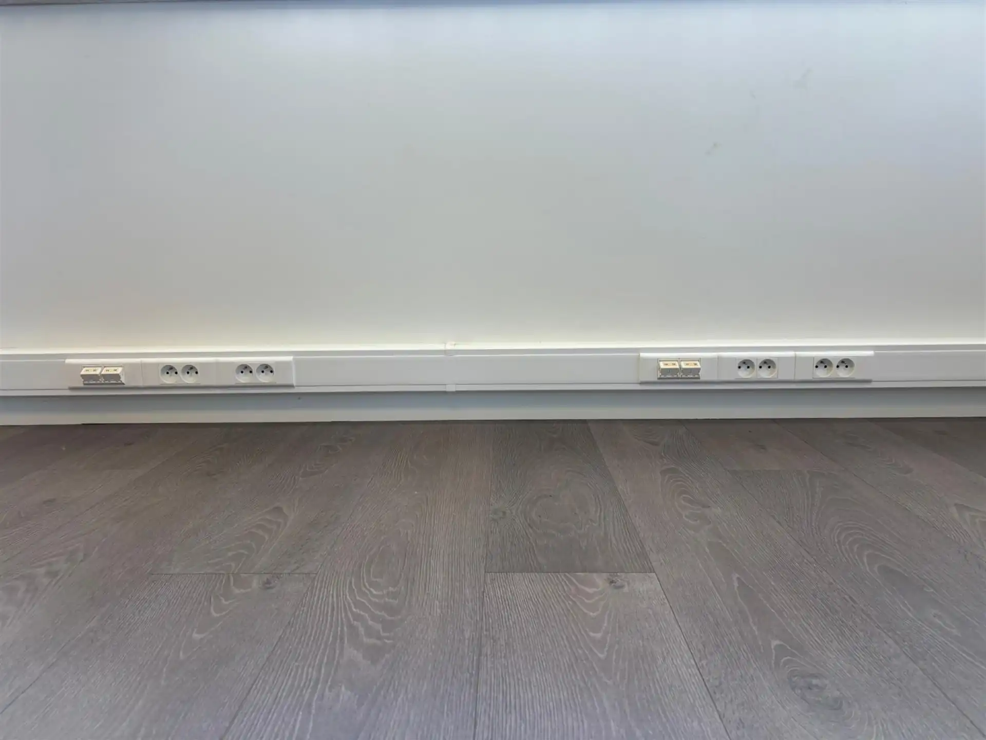 Ruime kantoor/bureauruimte te Merchtem  foto 14