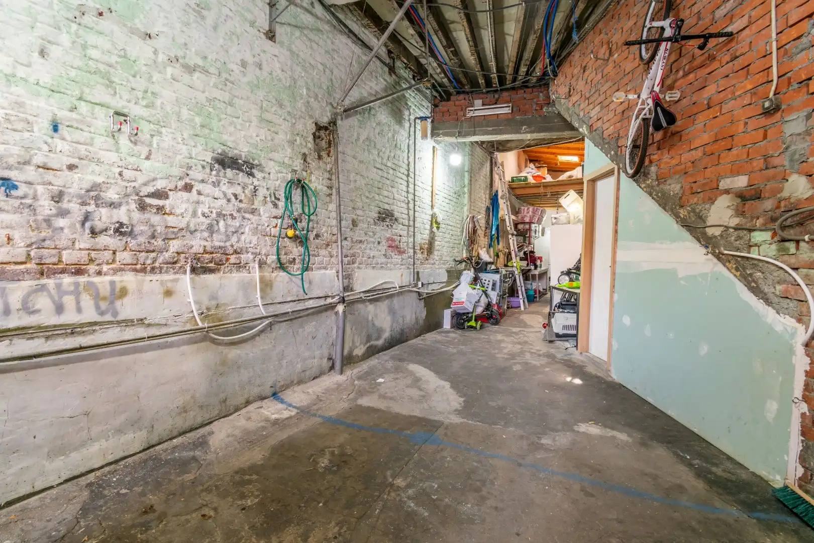 GOED GELEGEN WONING MET 2 SLP + GARAGE/ATELIER ! foto 4
