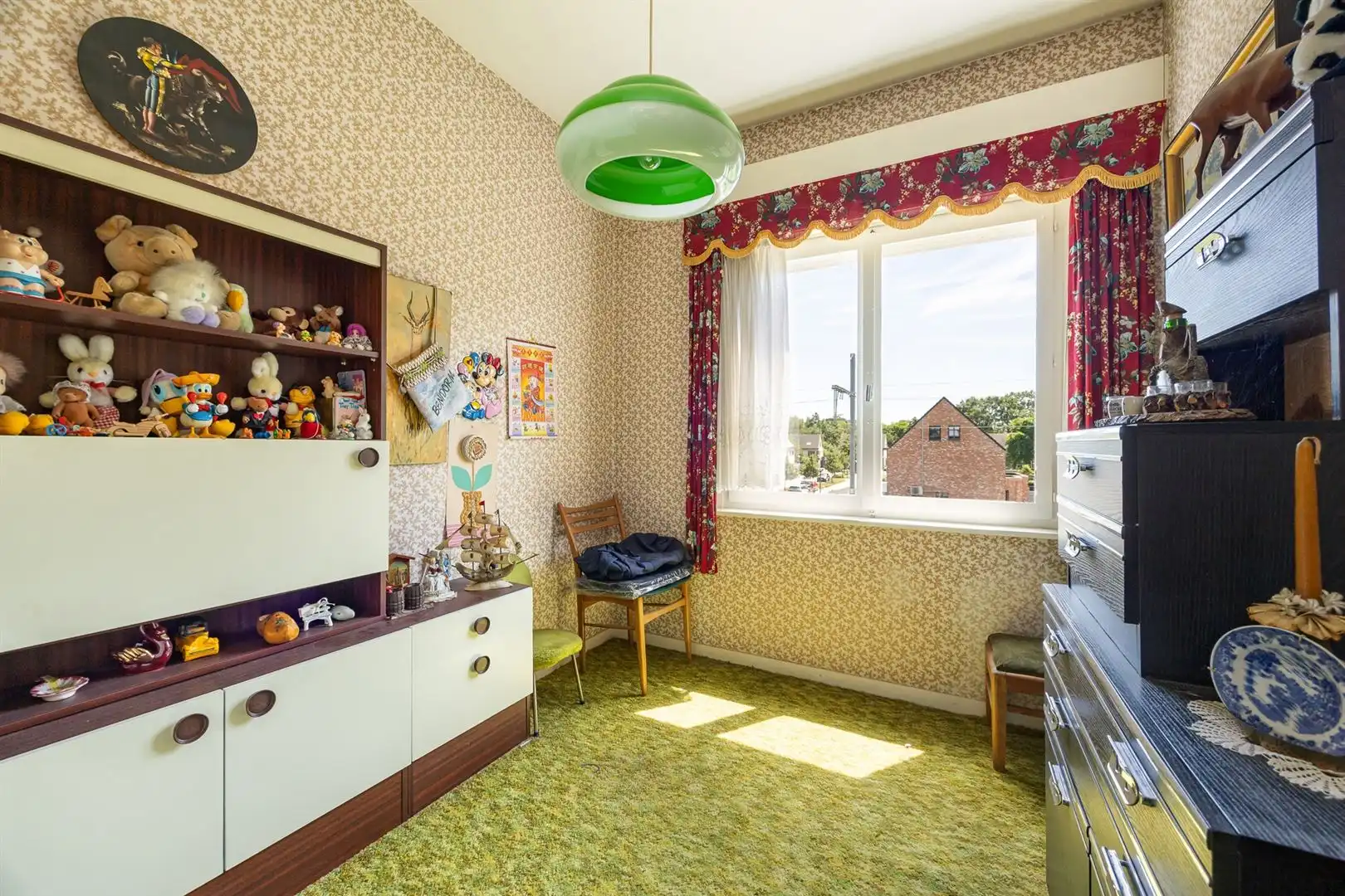 Te renoveren bel-etage met 3 slaapkamers op ca. 179m2 foto 16