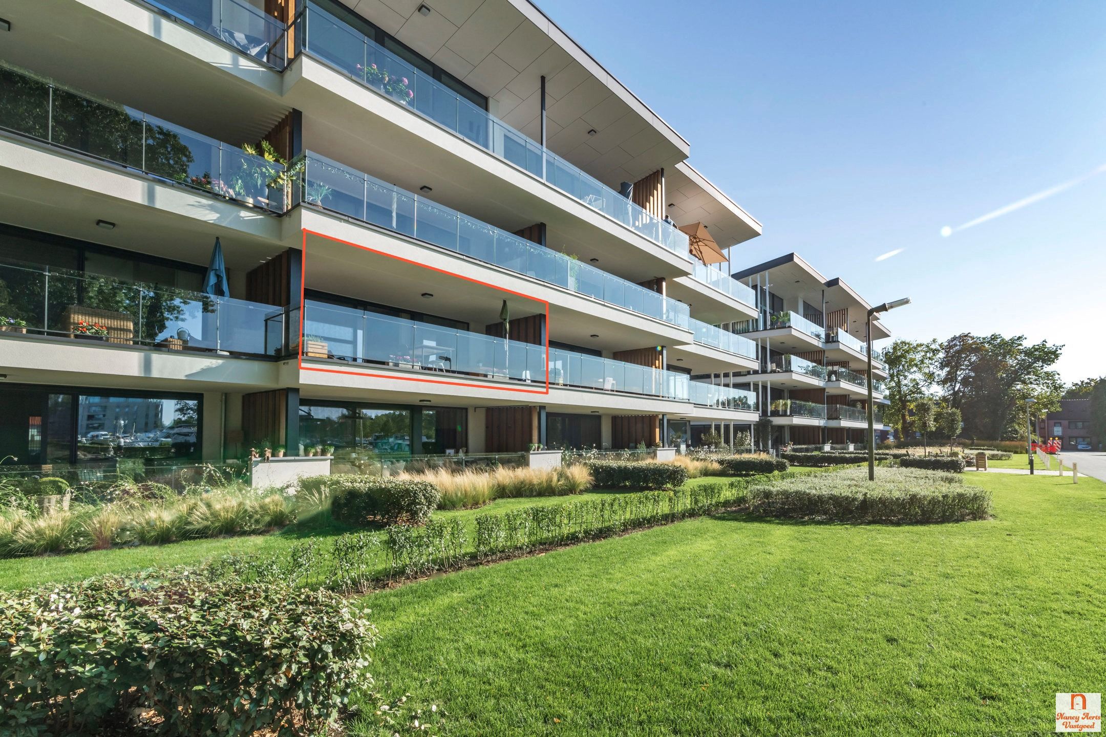 Exclusief wonen aan het water - inclusief 2 autostaanplaatsen foto 26