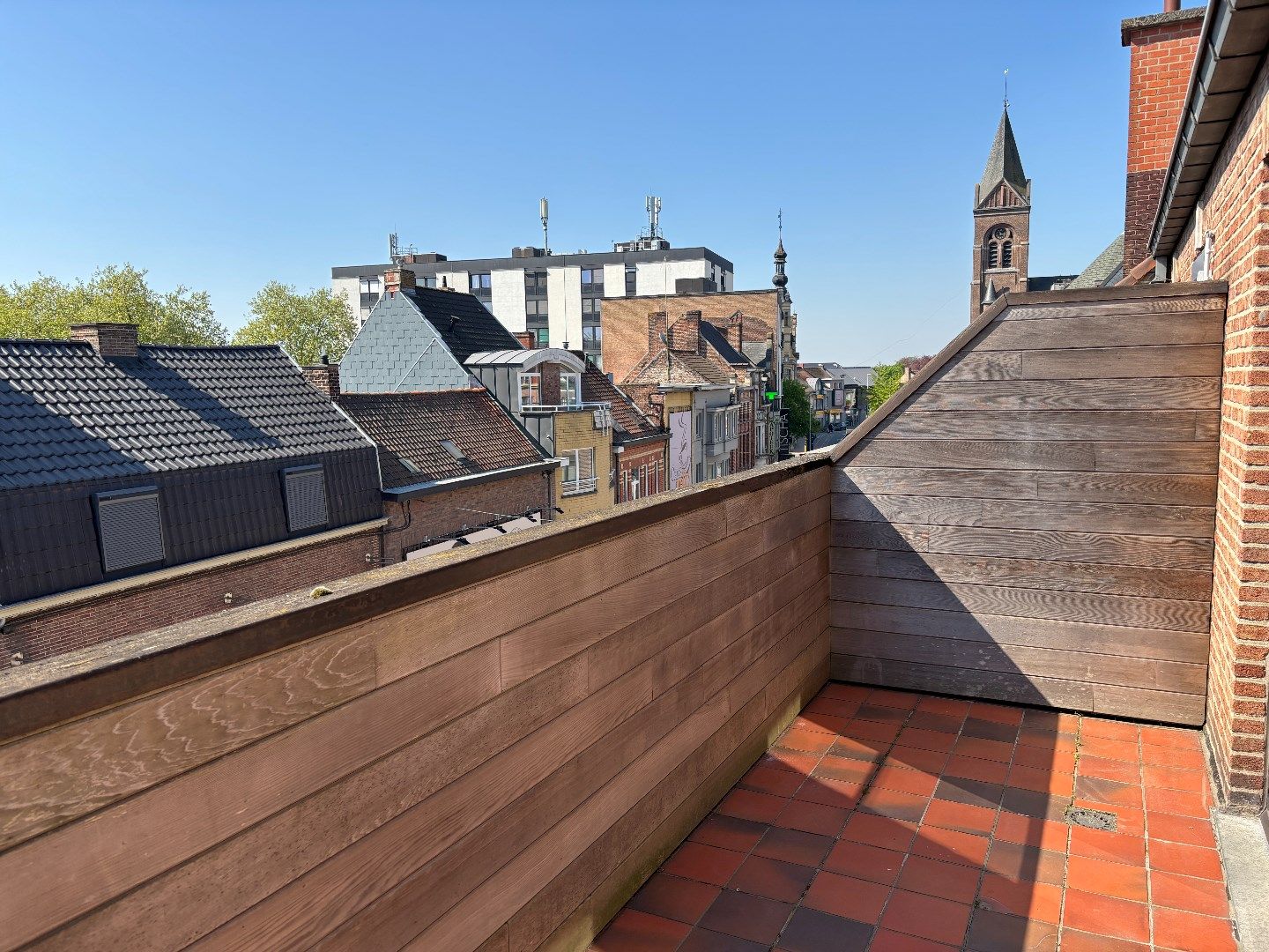 Gezellig appartement met 2 slaapkamers en terras! foto 11
