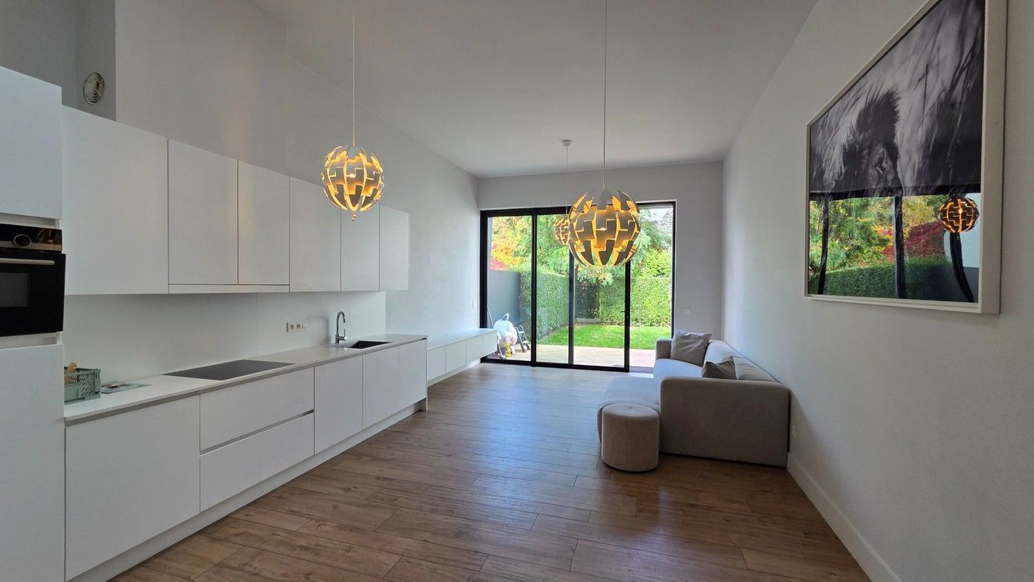 PRACHTIGE STADSWONING MET 2 SLAAPKAMERS EN TUIN foto 7