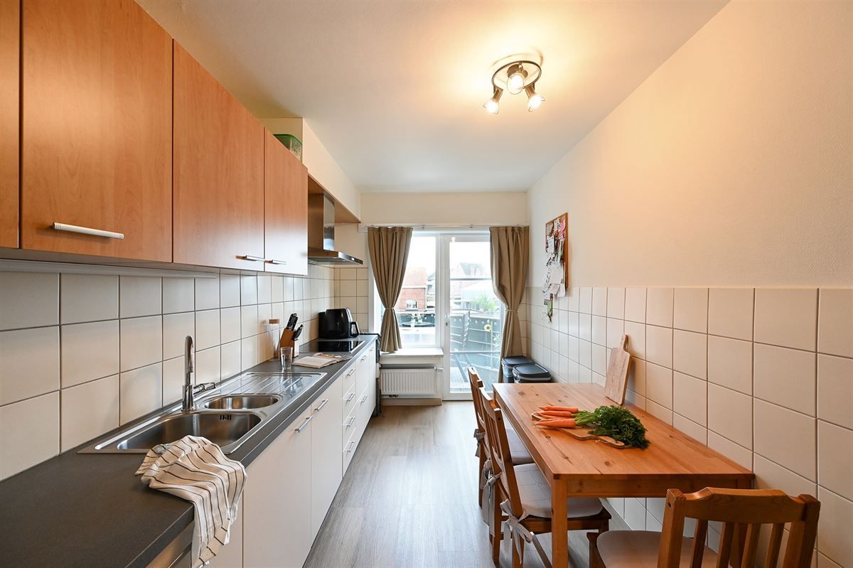 ruim en lichtrijk appartement nabij het centrum van Duffel foto 11