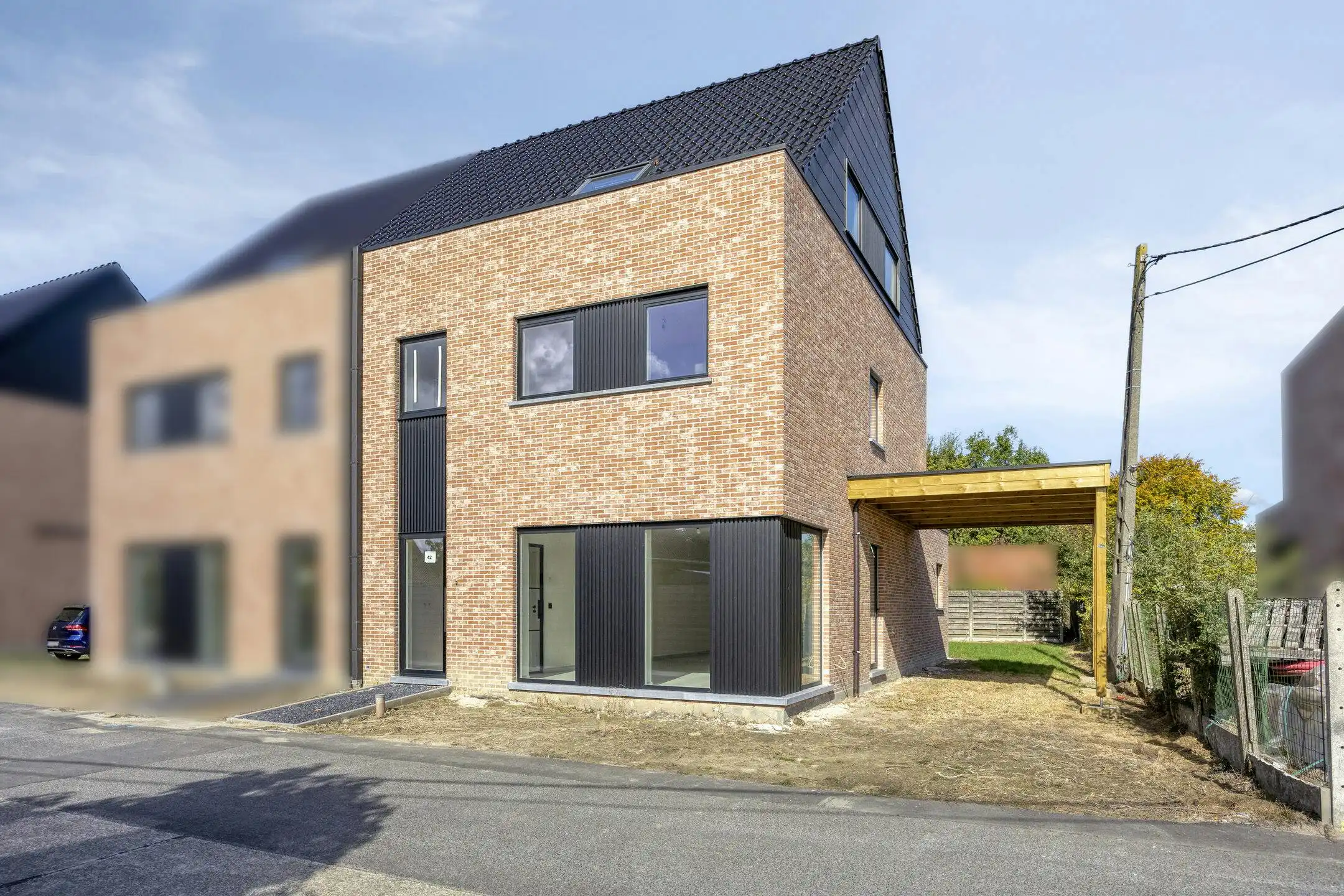 Afgewerkte nieuwbouwwoning te koop in Desselgem (6% BTW) foto {{pictureIndex}}