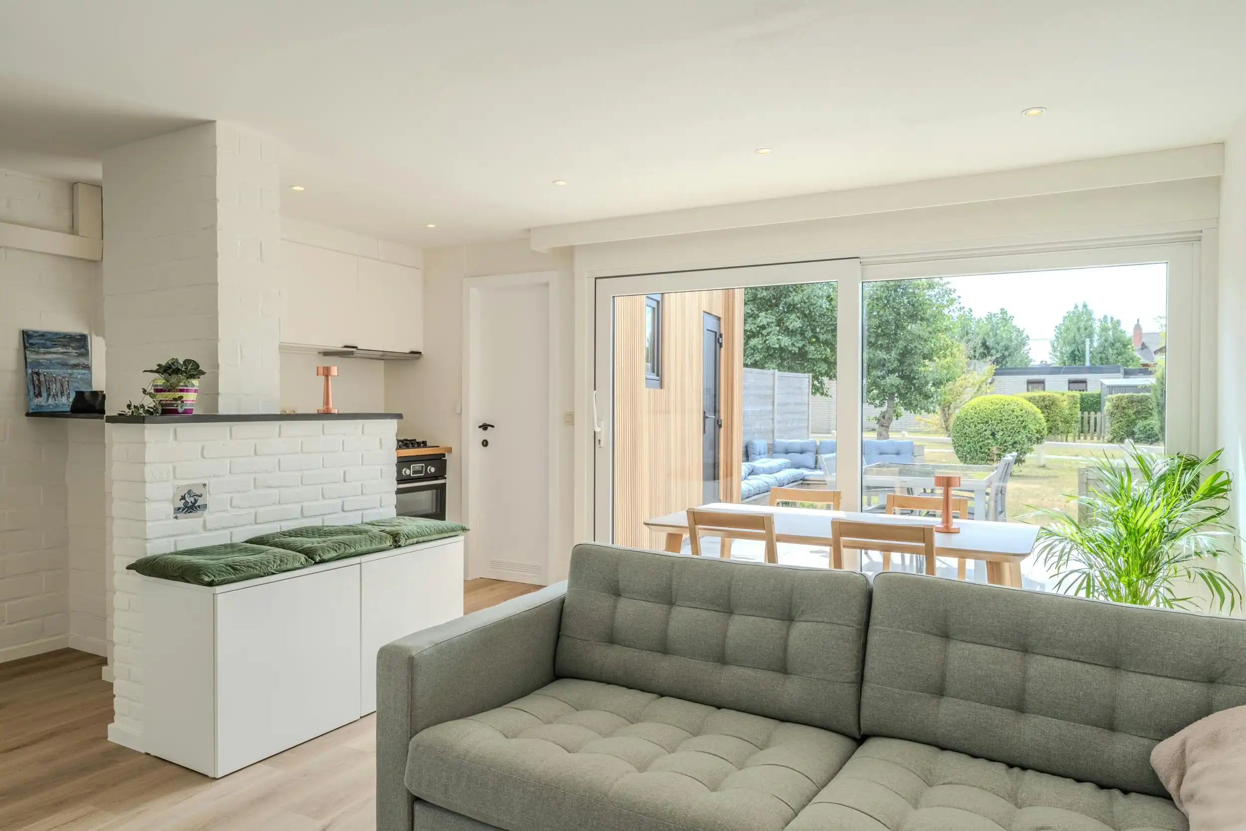 Vakantiewoning met zongerichte tuin gelegen op rustige ligging te Westende! foto {{pictureIndex}}