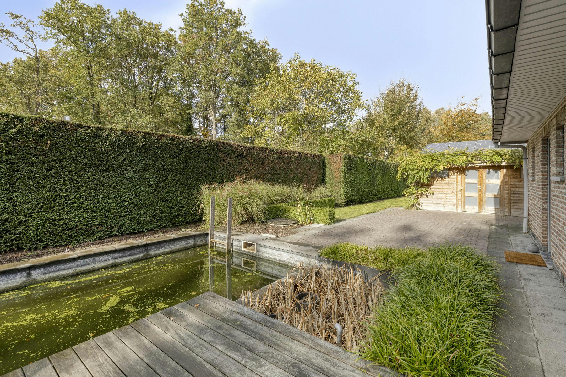 Charmante woning te koop gelegen in een oase van rust foto 8