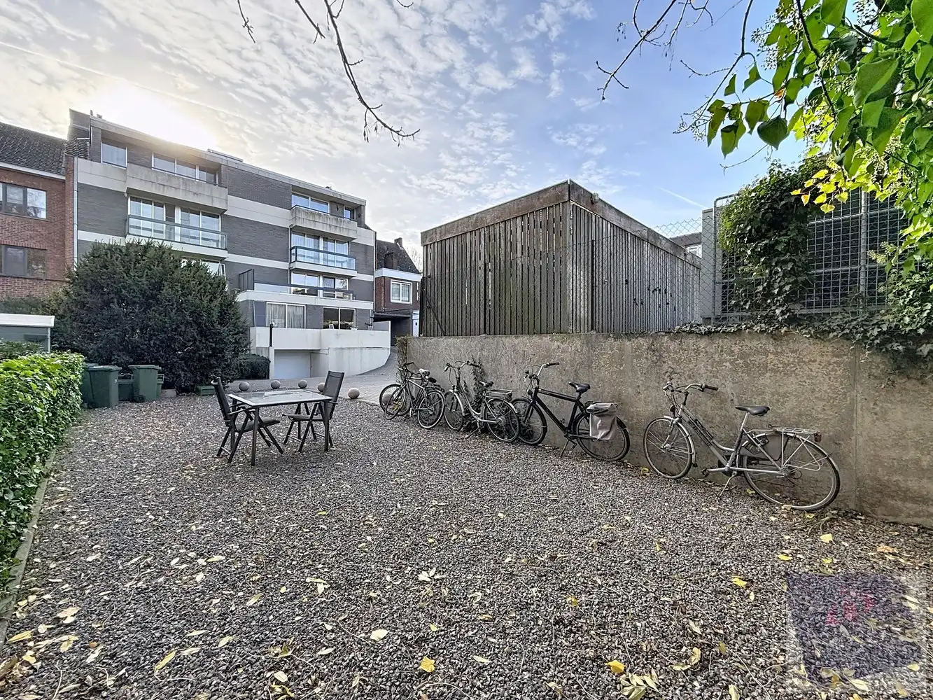 4 bovengrondse autostaanplaatsen te Hasselt – veilig, toegankelijk en rendabel foto 6