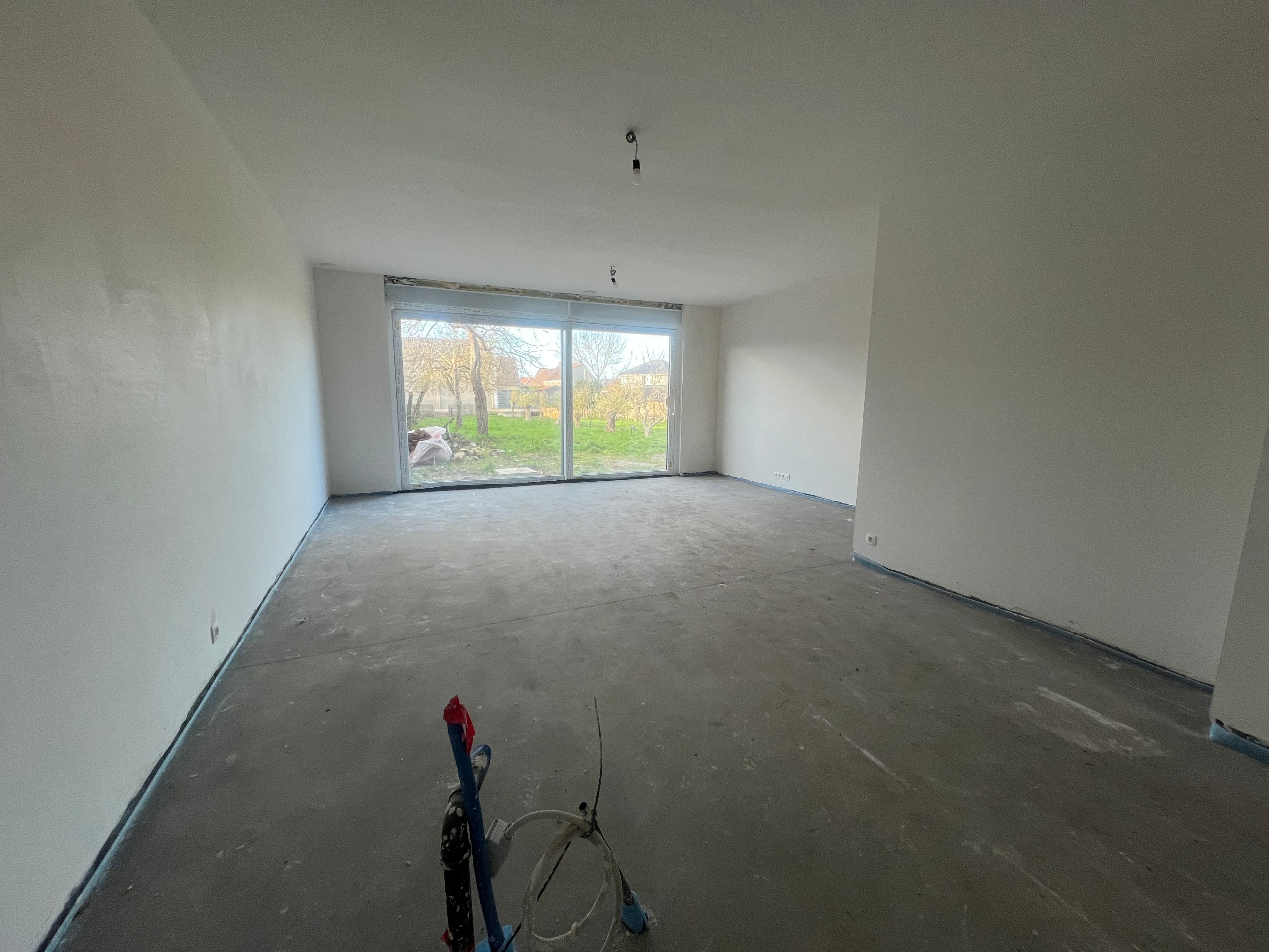 Prachtige ruime nieuwbouwwoning te Slijpe foto 3