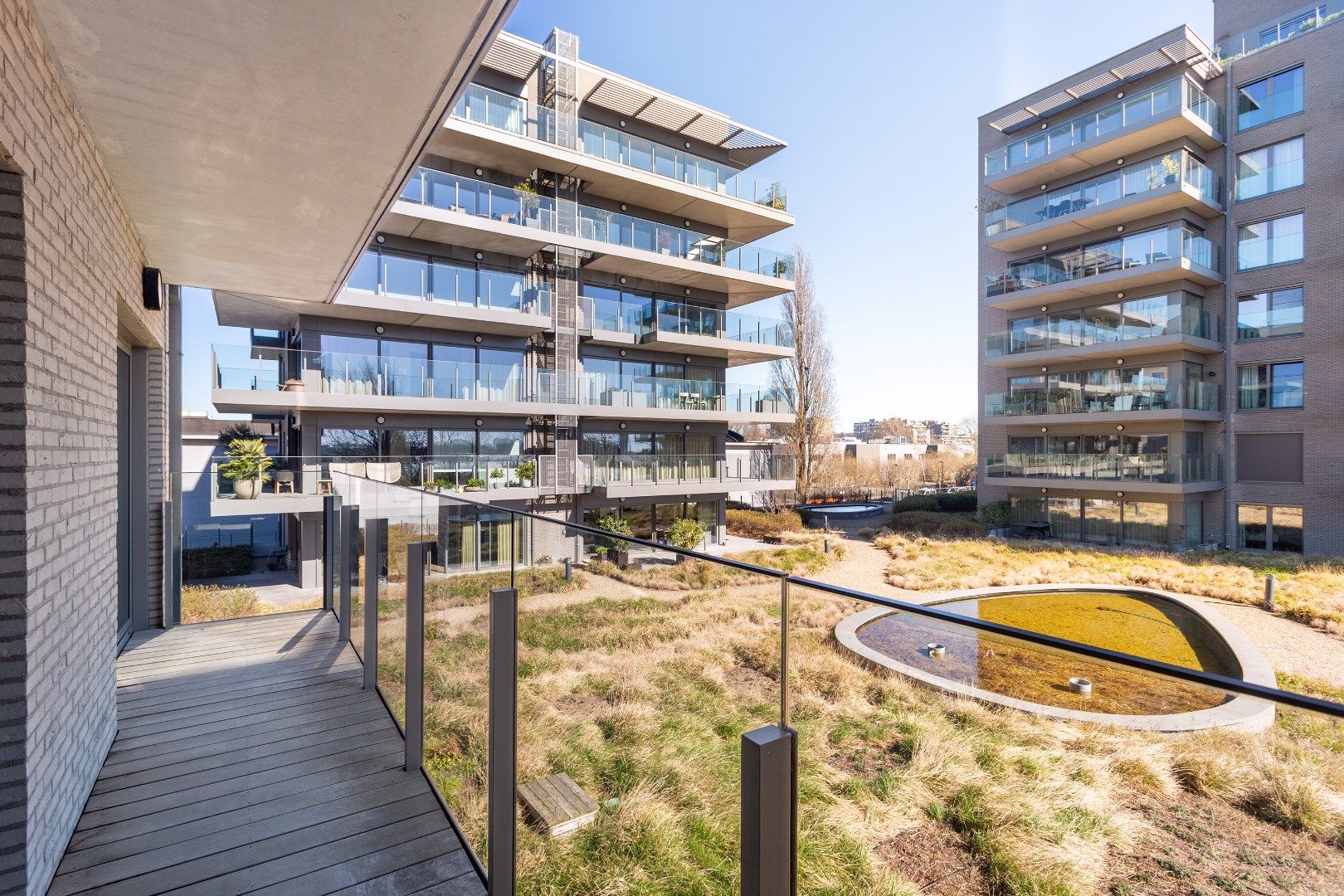 Luxueus nieuwbouw appartement met zicht op het Galgenweel foto 17