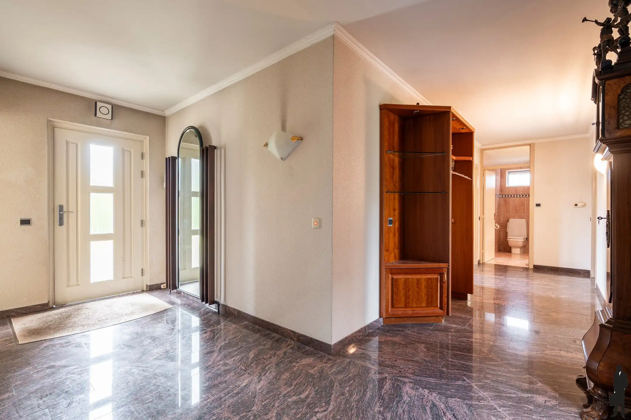 Laagbouwvilla in bosrijke en residentiële buurt op 2.216 m²  foto 10