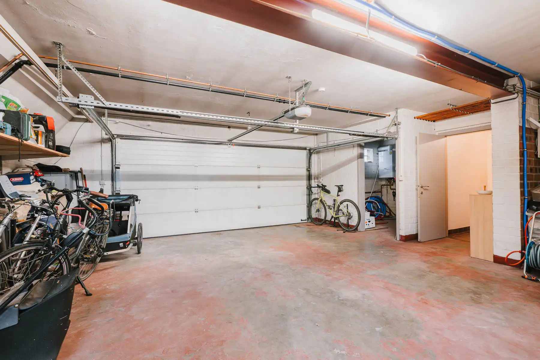 Ruime gezinswoning met praktijkruimte/kangoeroewoning foto 23