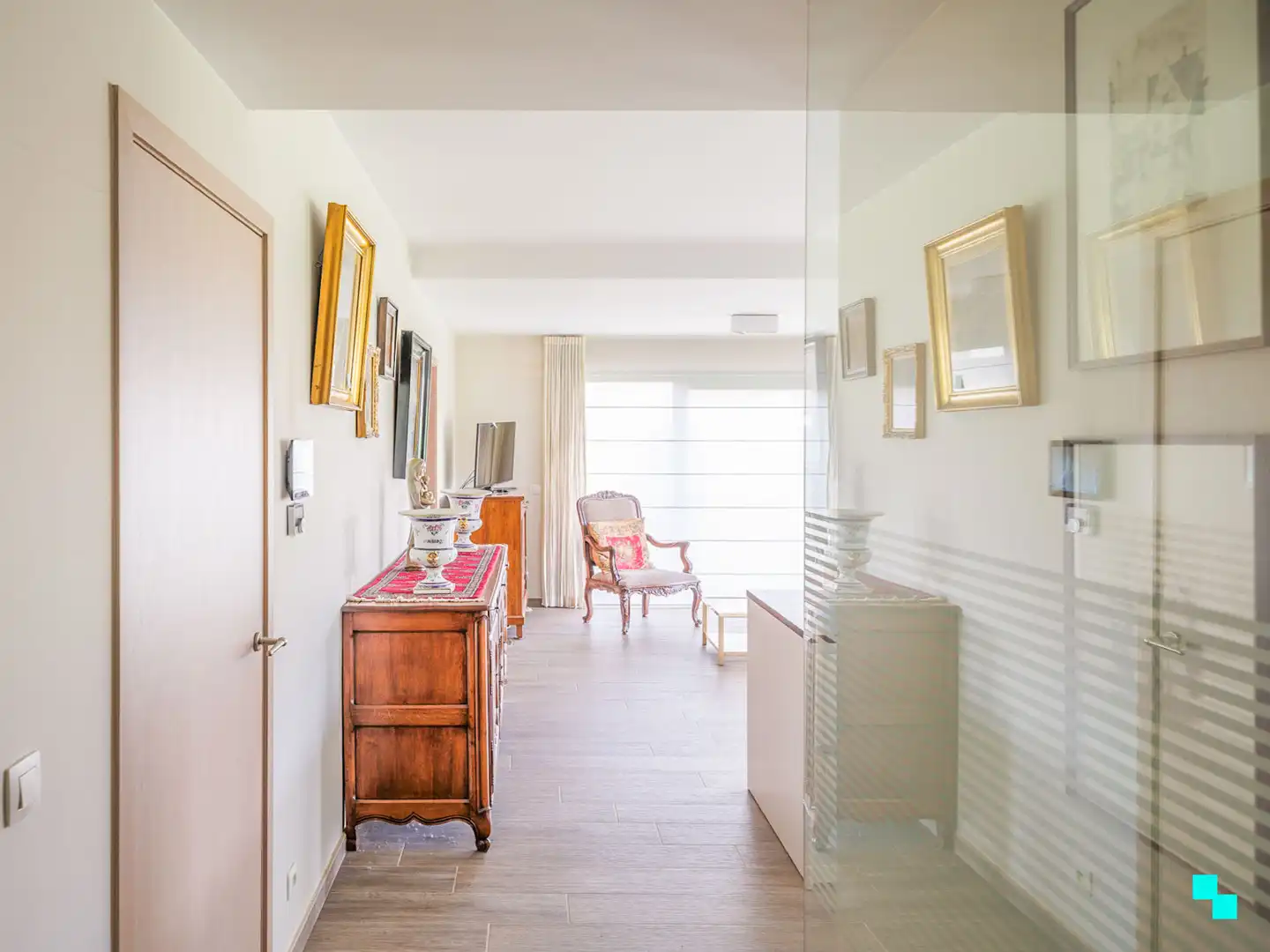 Gelijkvloers twee slaapkamerappartement nabij het centrum van Merelbeke foto 2