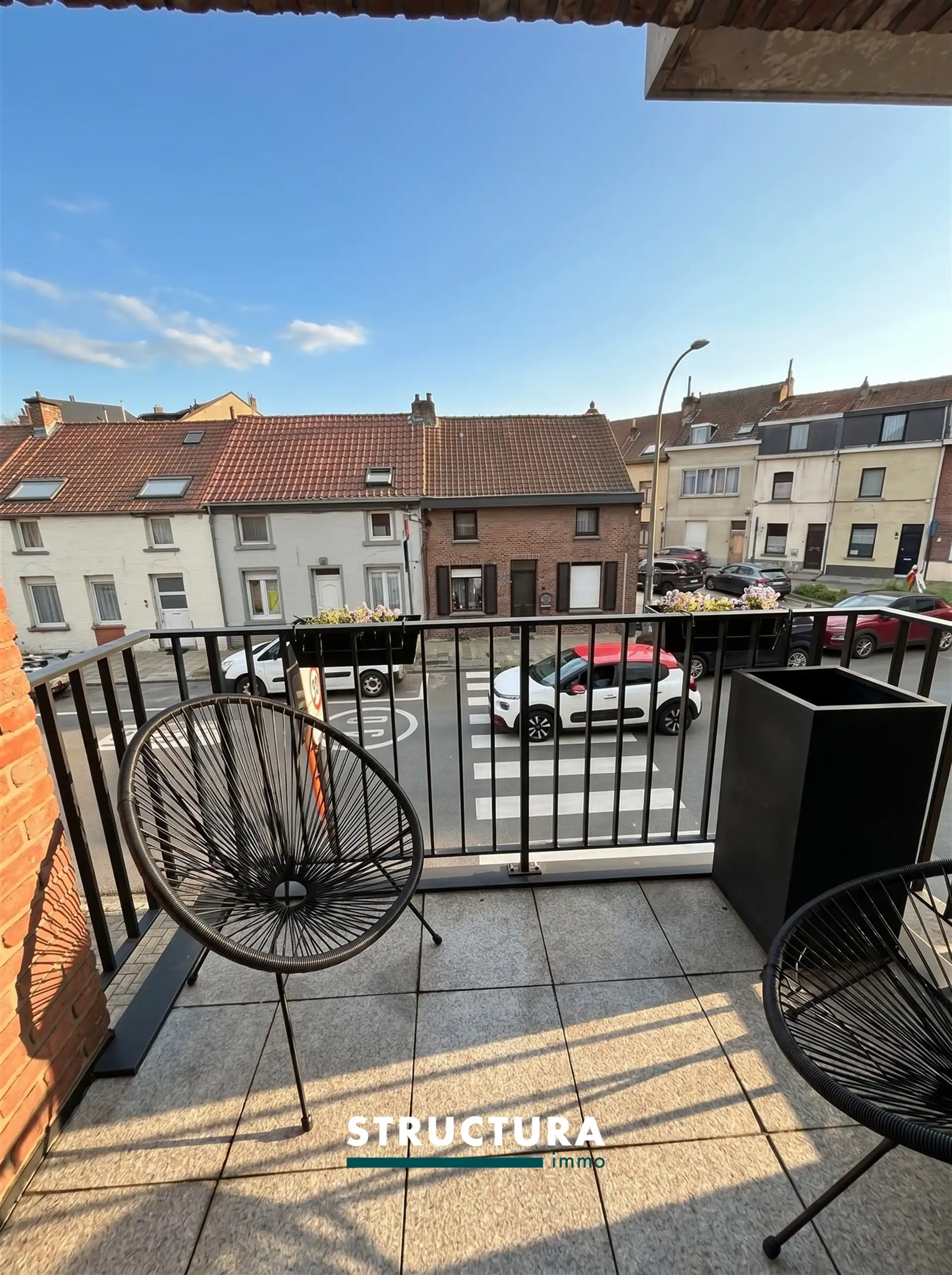 Appartement met staanplaats en terras  foto 8