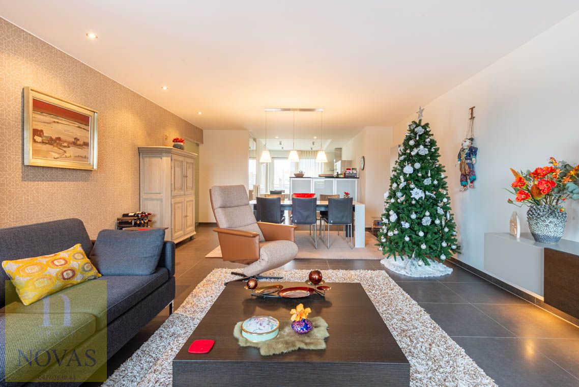 Toplocatie in Lommel, 2 slaapkamers, 33m² over 2 terrassen, heel luxueus foto 7