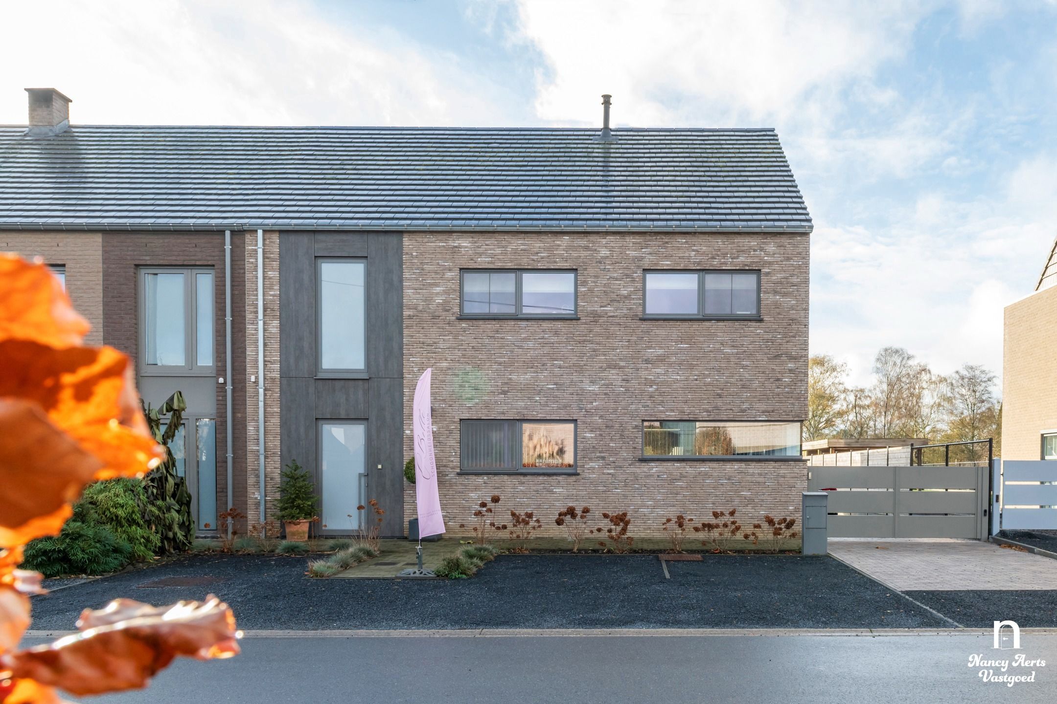 Exclusieve BEN-woning van 304 m² en luxueuze afwerking foto 2