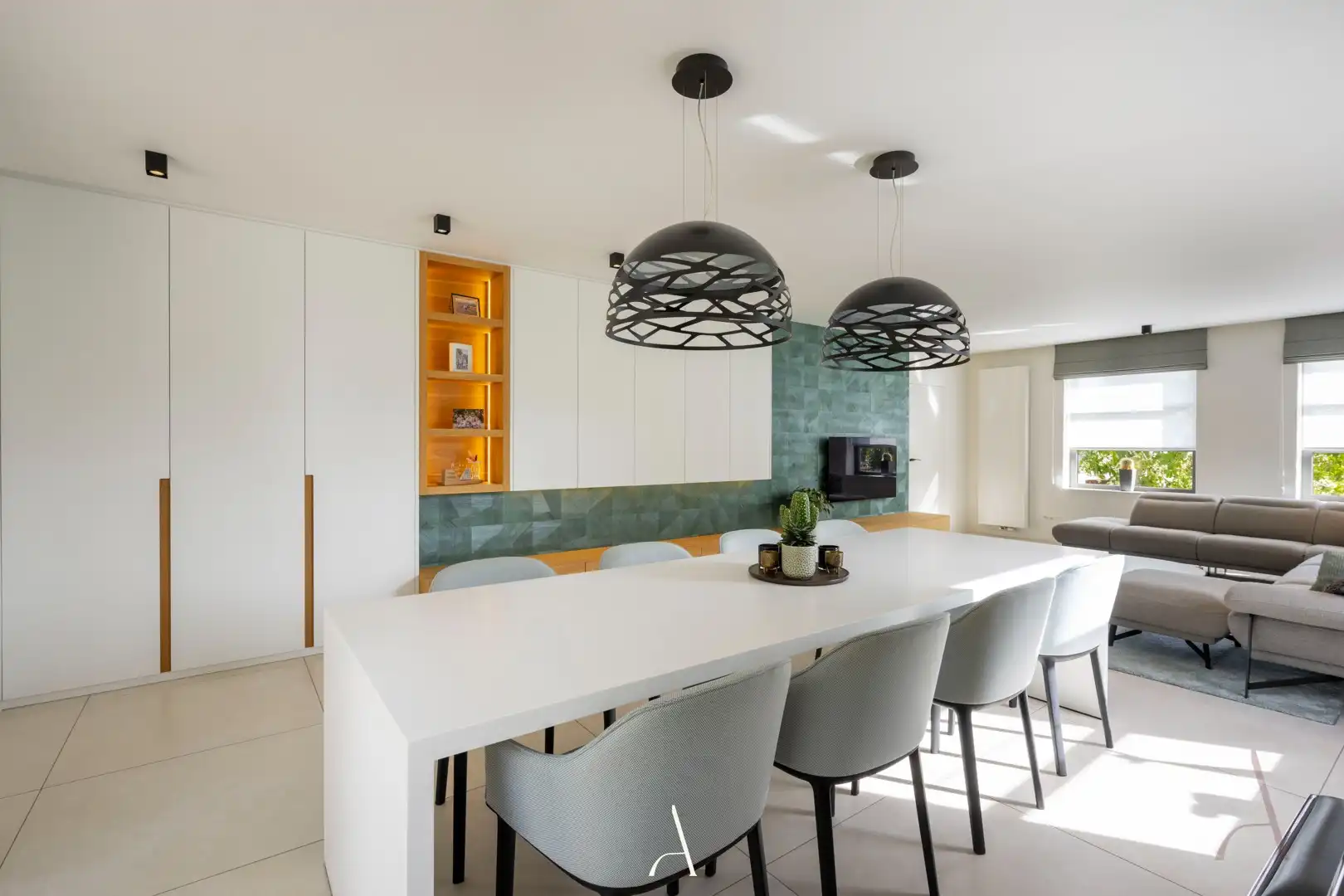 Ruime en energiezuinige villa met 4 slaapkamers op 763 m² in Molenbeersel foto 5