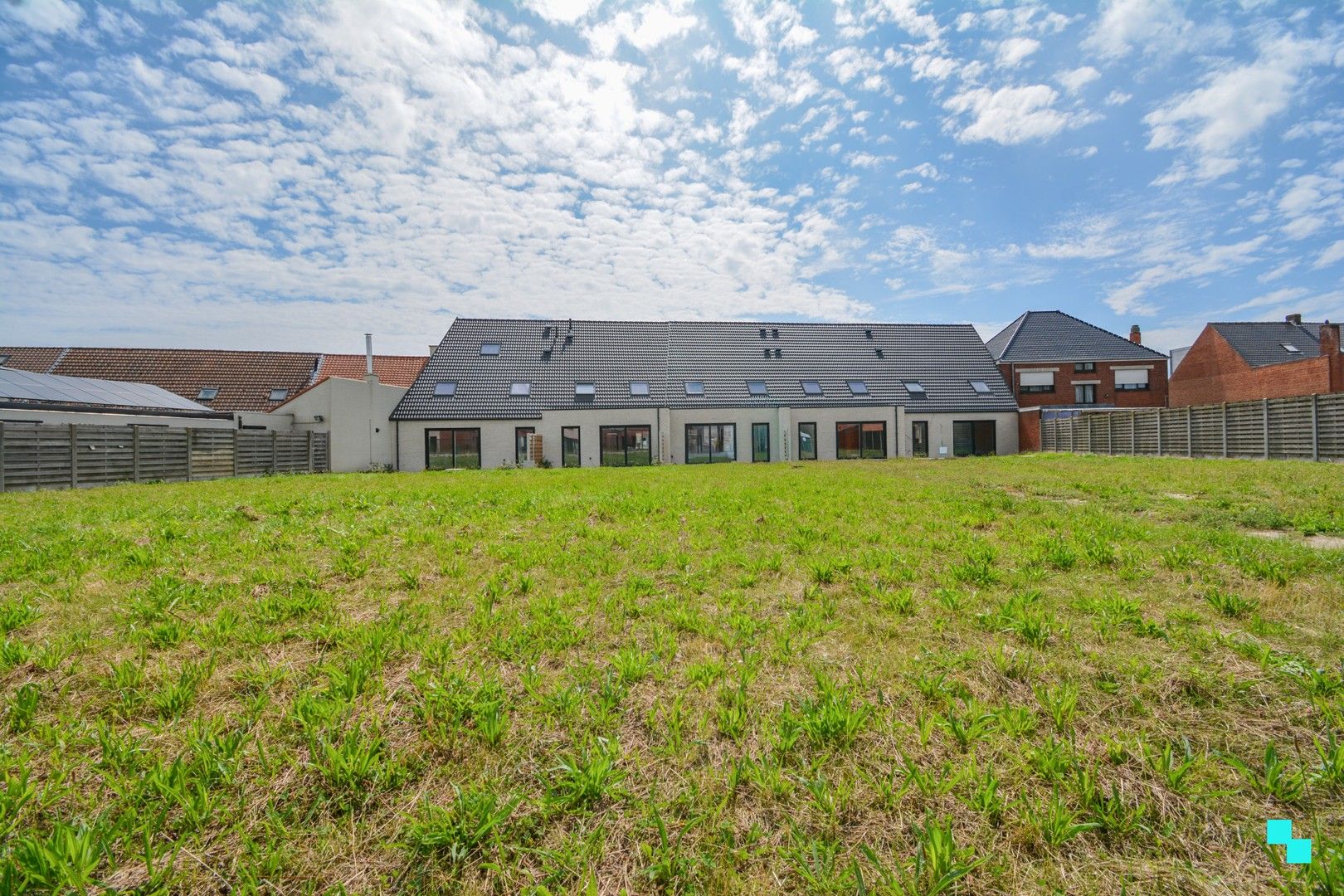 Verrassend ruime nieuwbouwwoning in centrum Aartrijke foto 27