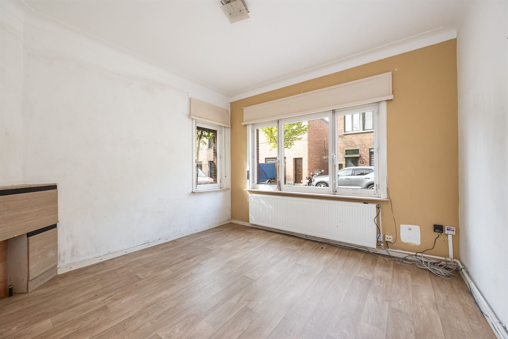 Halfopen woning in kindvriendelijke straat foto 4